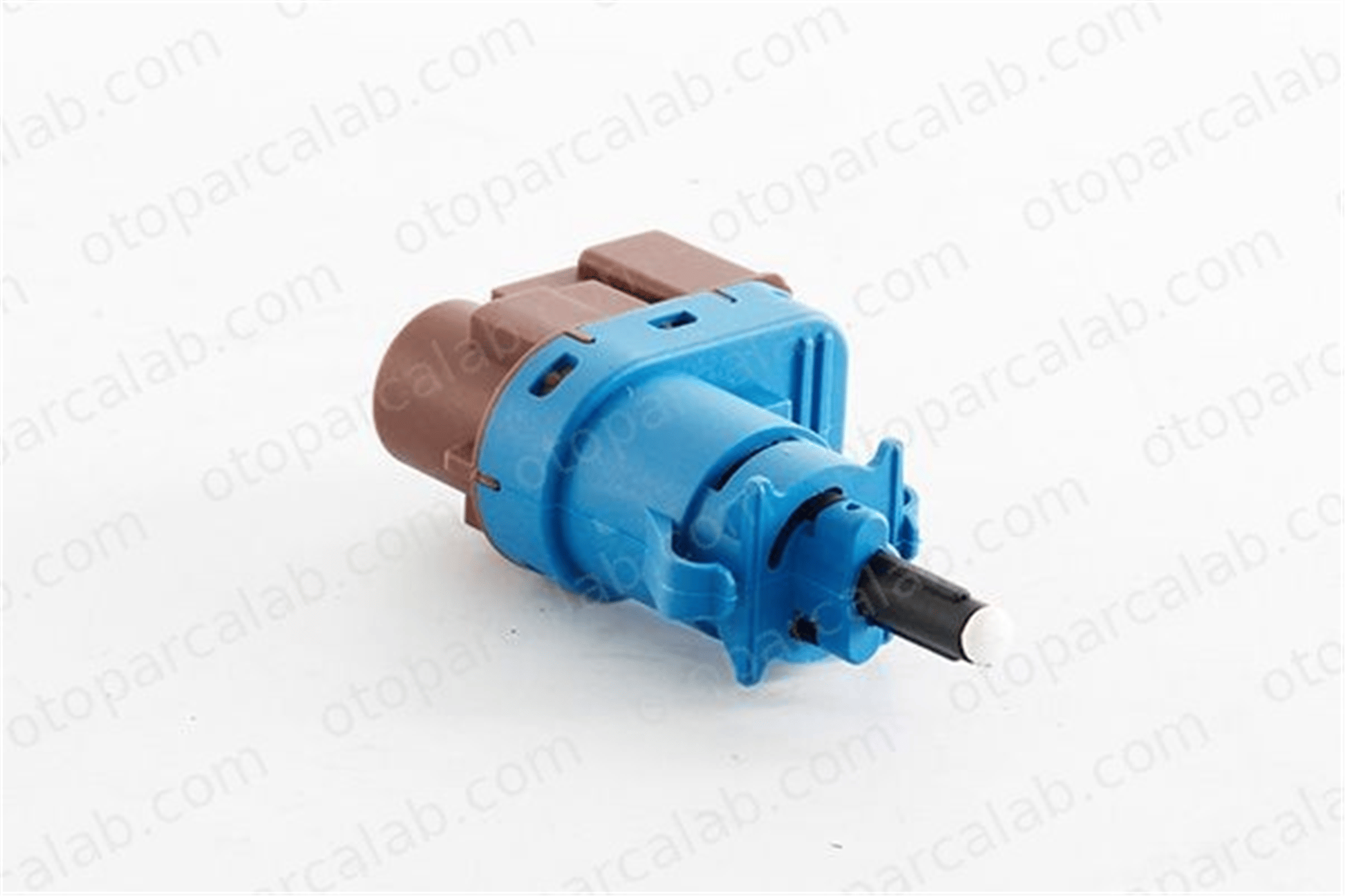 BSG 25-840-013 Fren Müşürü ALFA ROMEO MITO FIAT PUNTO 50512681 50520116