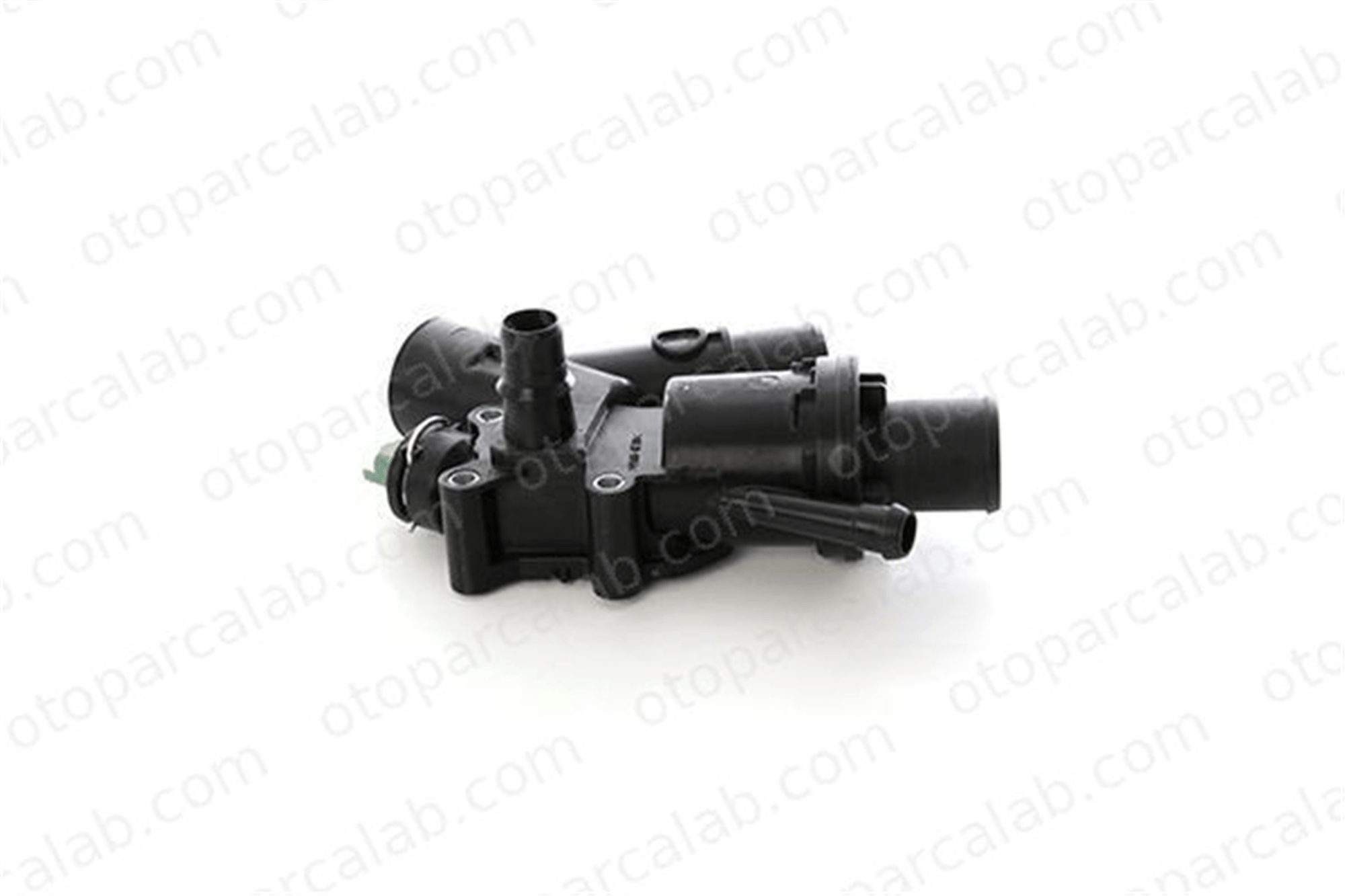 BSG 30-125-024 Termostat Gövdesi FORD KUGA II KUGA I 9M5Q8A586AC 9803648780