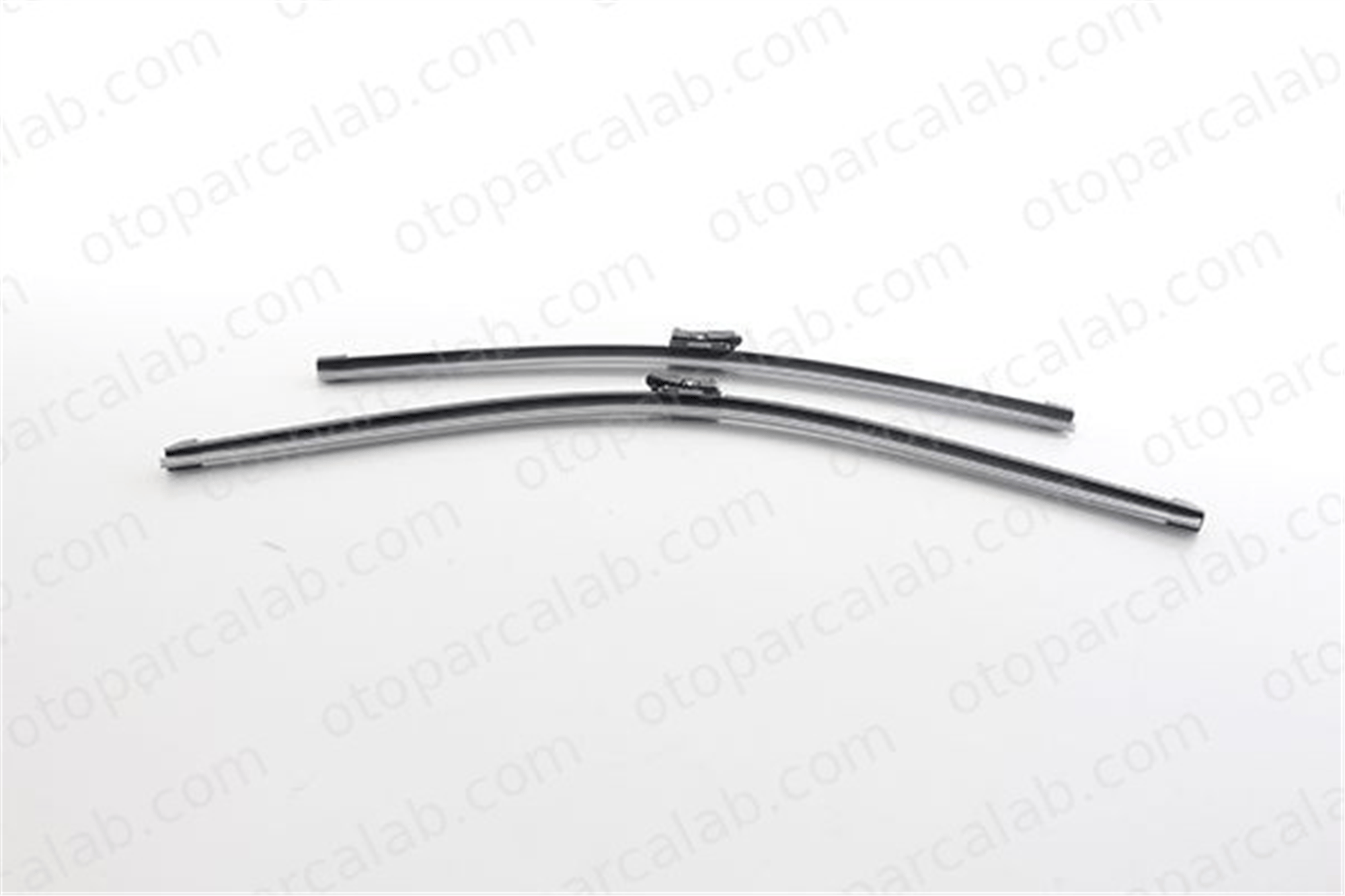 BSG 30-992-027 Silecek Süpürgesi Ön Muz Tip 650/500 mm - 26/20 inç VOLVO V70 III V60 I KX7J S17528 AA