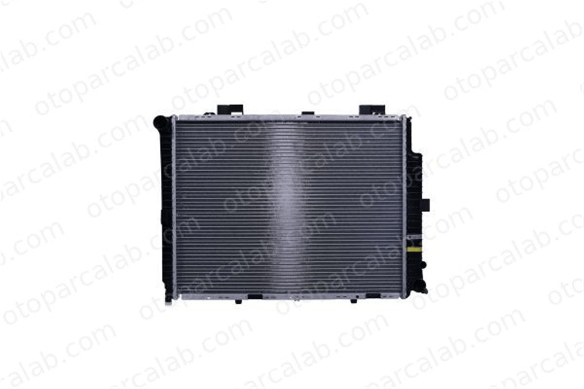 BSG 35-520-032 Su Radyatörü MERCEDES-BENZ E-SERISI A2105001203 2105001203