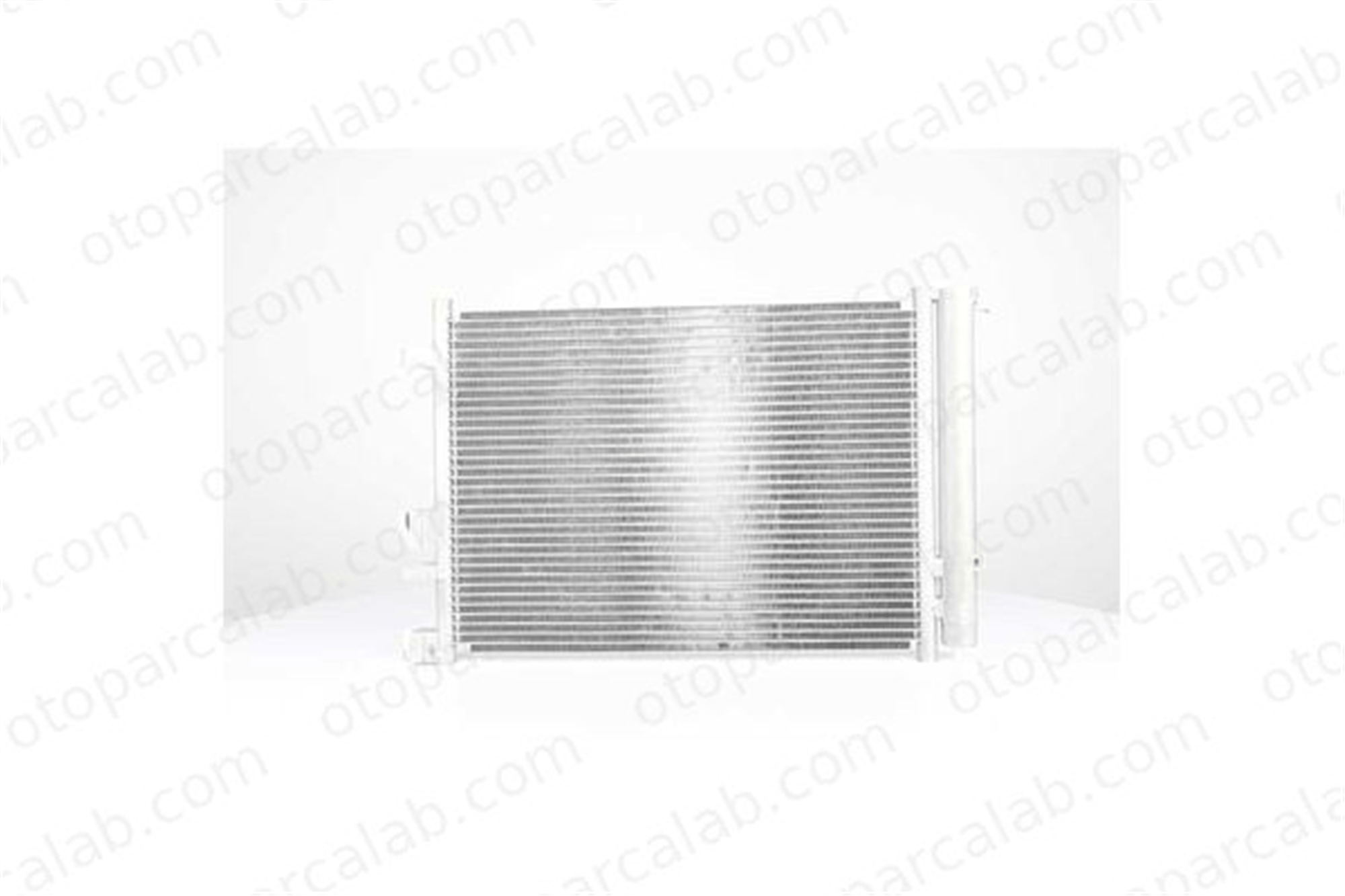 BSG 40-525-024 Klima Radyatörü HYUNDAI i20 I 976061J000 976064P000