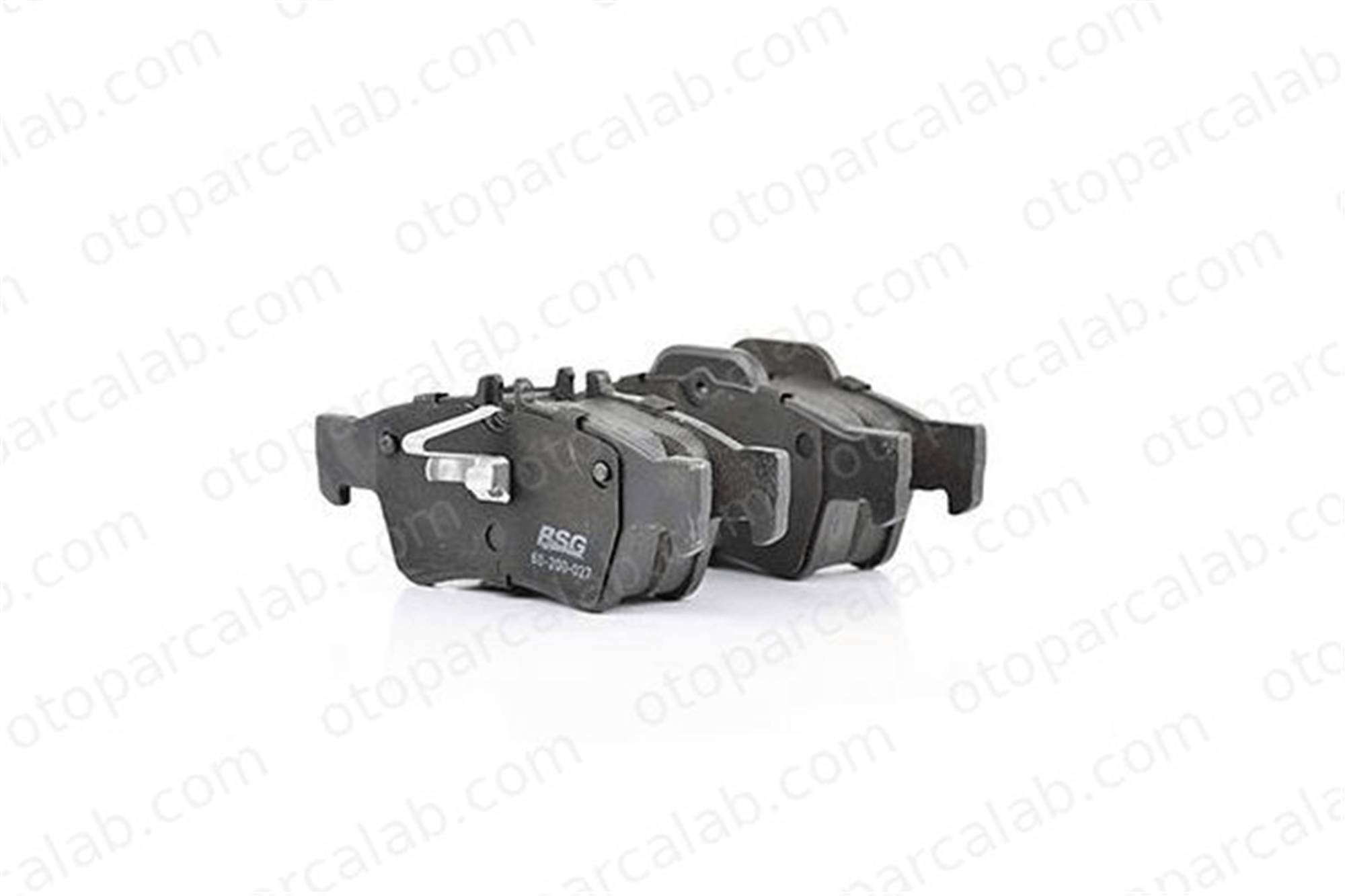 BSG 60-200-027 Fren Disk Balata Arka MERCEDES-BENZ E-SERISI E-SERISI T-Model A0044204420 4230230