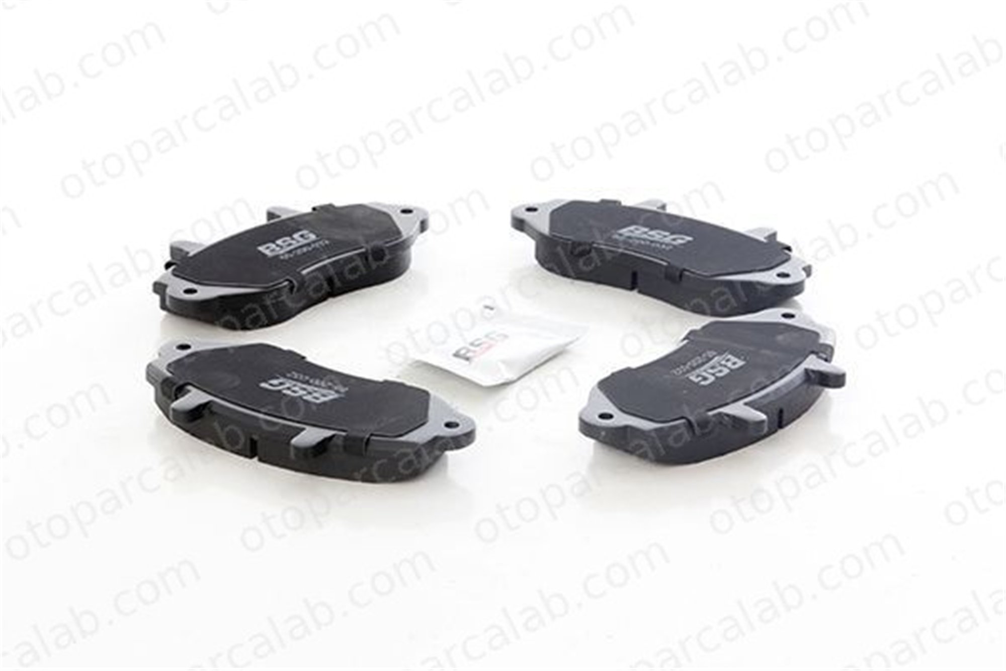 BSG 65-200-032 Fren Disk Balata Ön OPEL MOVANO A Panelvan/Van RENAULT MASTER II Minibüs/Otobüs 4404777 1605979