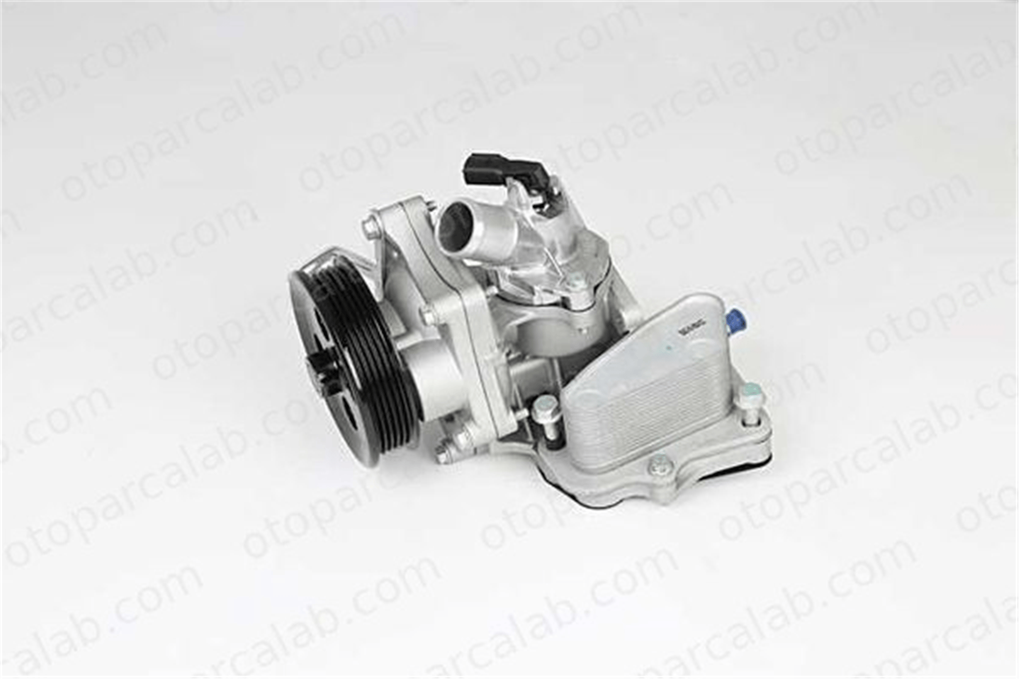 BSG 65-500-022 Devirdaim Su Pompası OPEL ASTRA K ASTRA K Sports Tourer 55500622 12667383