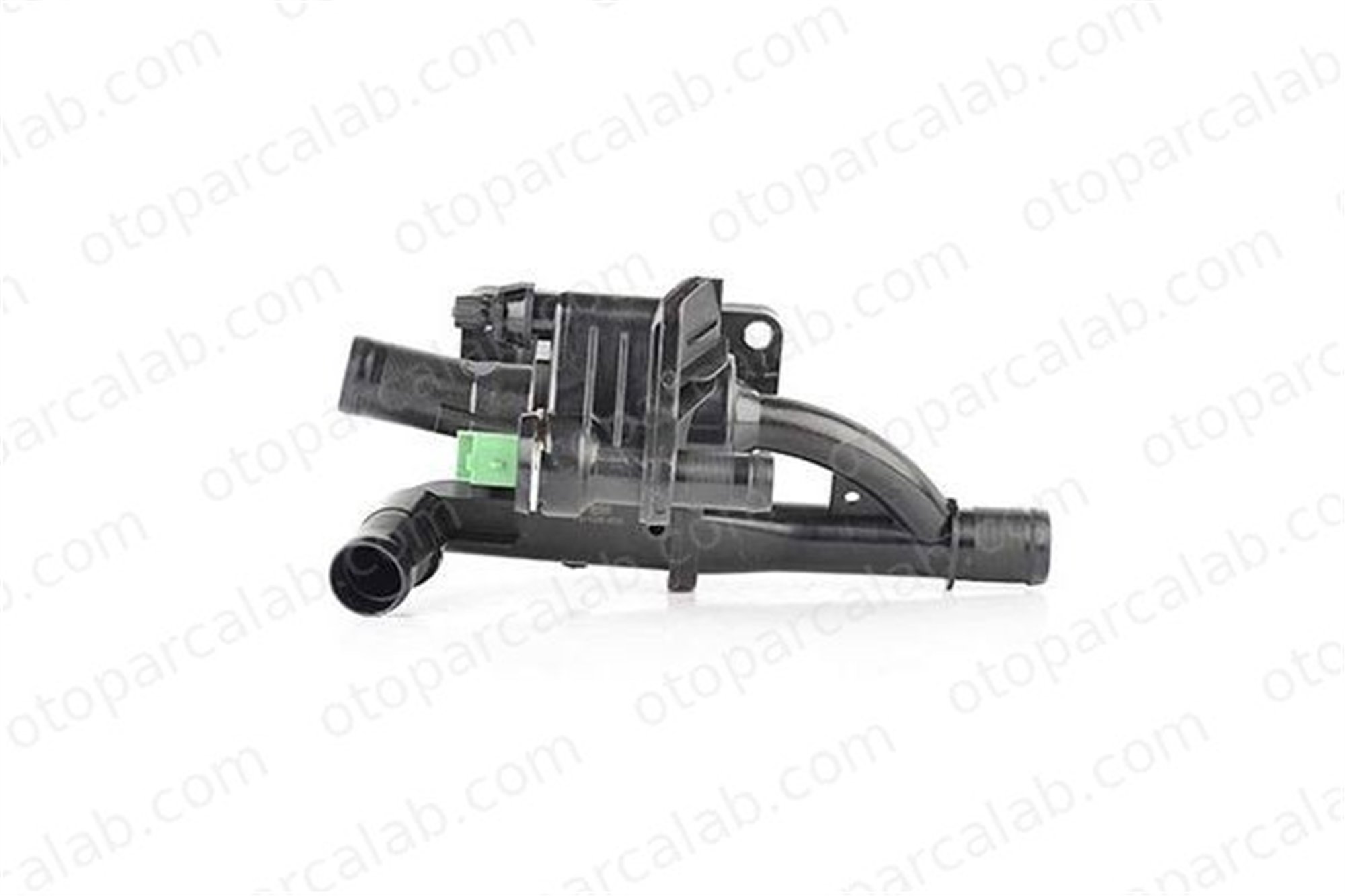 BSG 70-126-005 Termostat Gövdesi FORD FIESTA VI FOCUS III 1336AF 9670253780