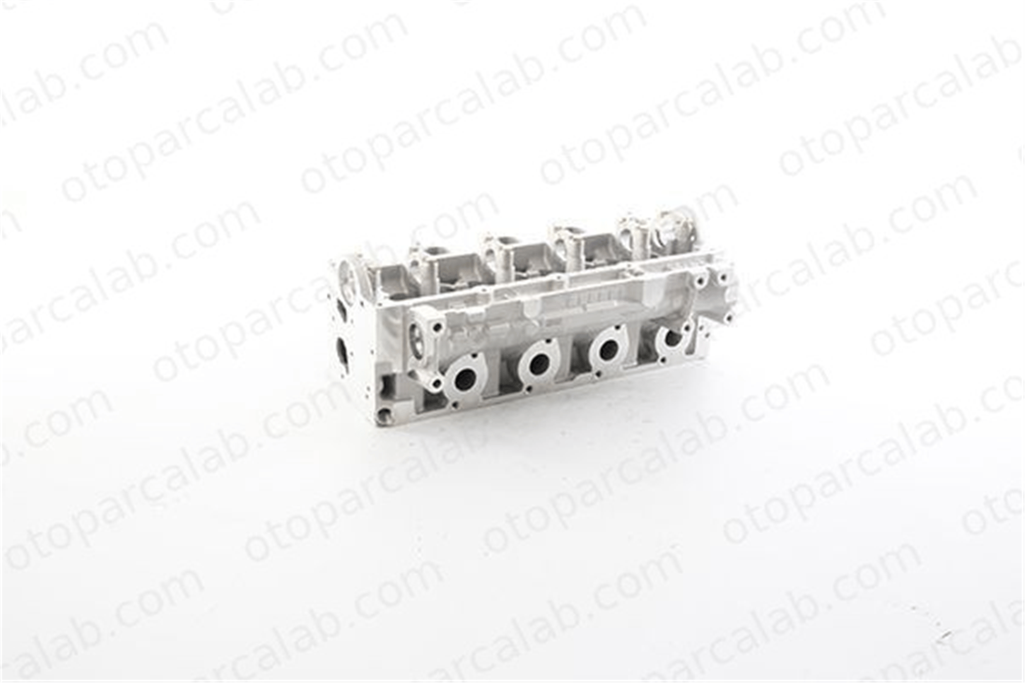BSG 75-110-011 Silindir Kapağı RENAULT CLIO III CLIO III Grandtour 110418961R 1104100Q1H