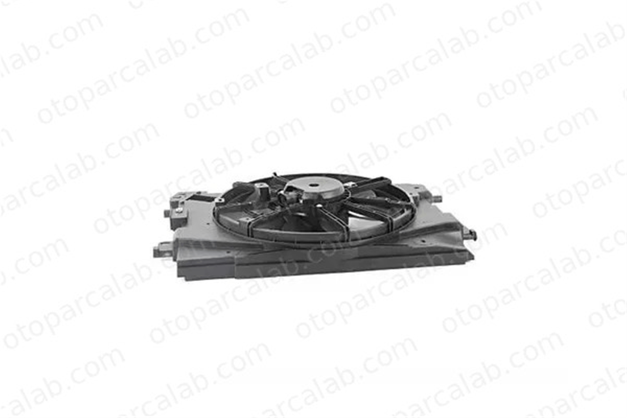 BSG 75-510-001 Radyatör Fan ve Motoru RENAULT CLIO IV DACIA LODGY 214753416R 214814116R