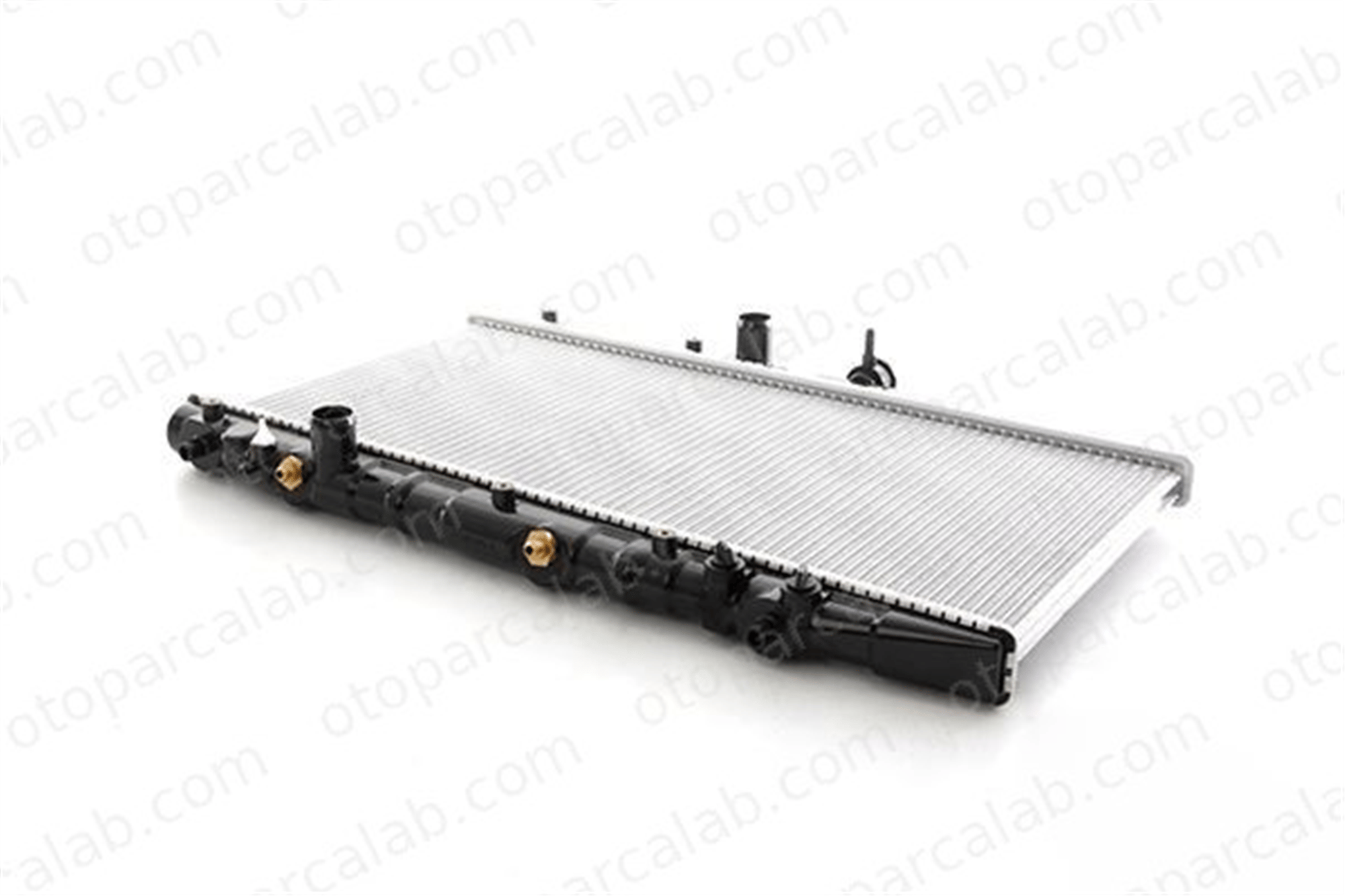 BSG 85-520-013 Su Radyatörü TOYOTA COROLLA Station Wagon COROLLA 1300244 24418338