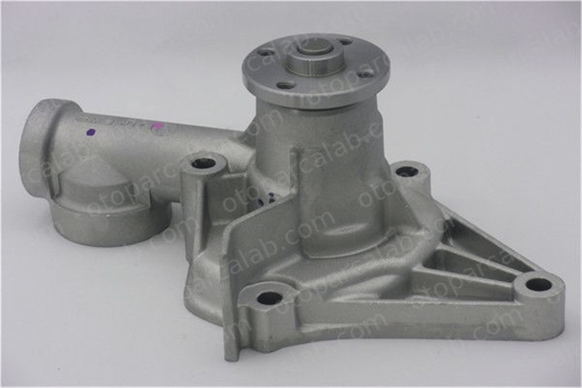 GMB GWHY-17A Devirdaim Su Pompası HYUNDAI ACCENT II MITSUBISHI COLT II 2510022010 MD030863