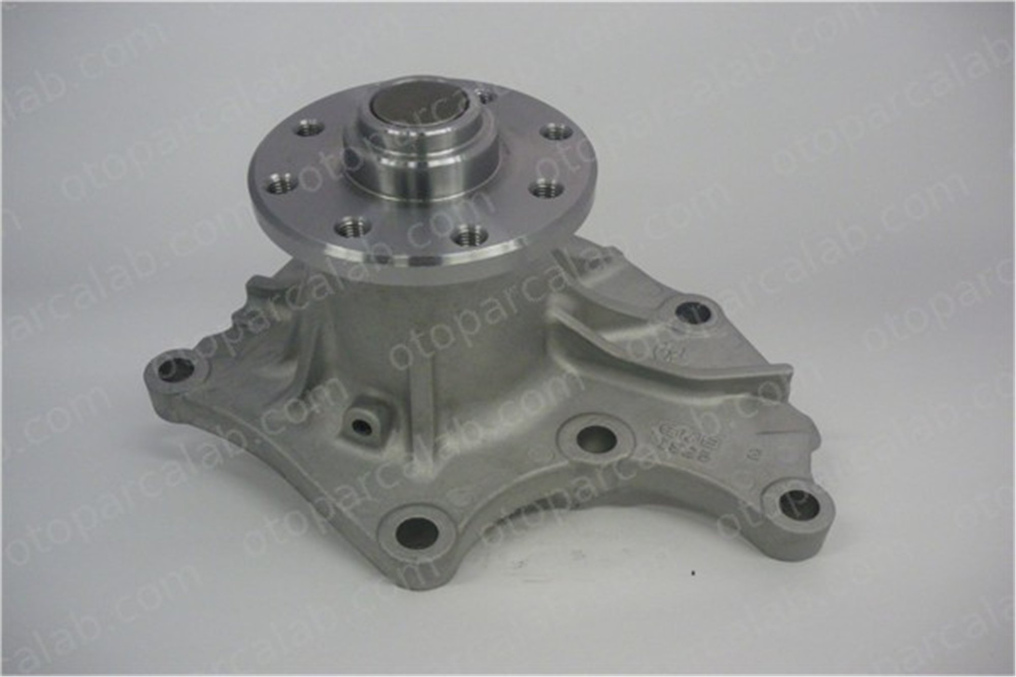 GMB GWIS-25A Devirdaim Su Pompası ISUZU TROOPER I OPEL CAMPO 897105012551 894140341251