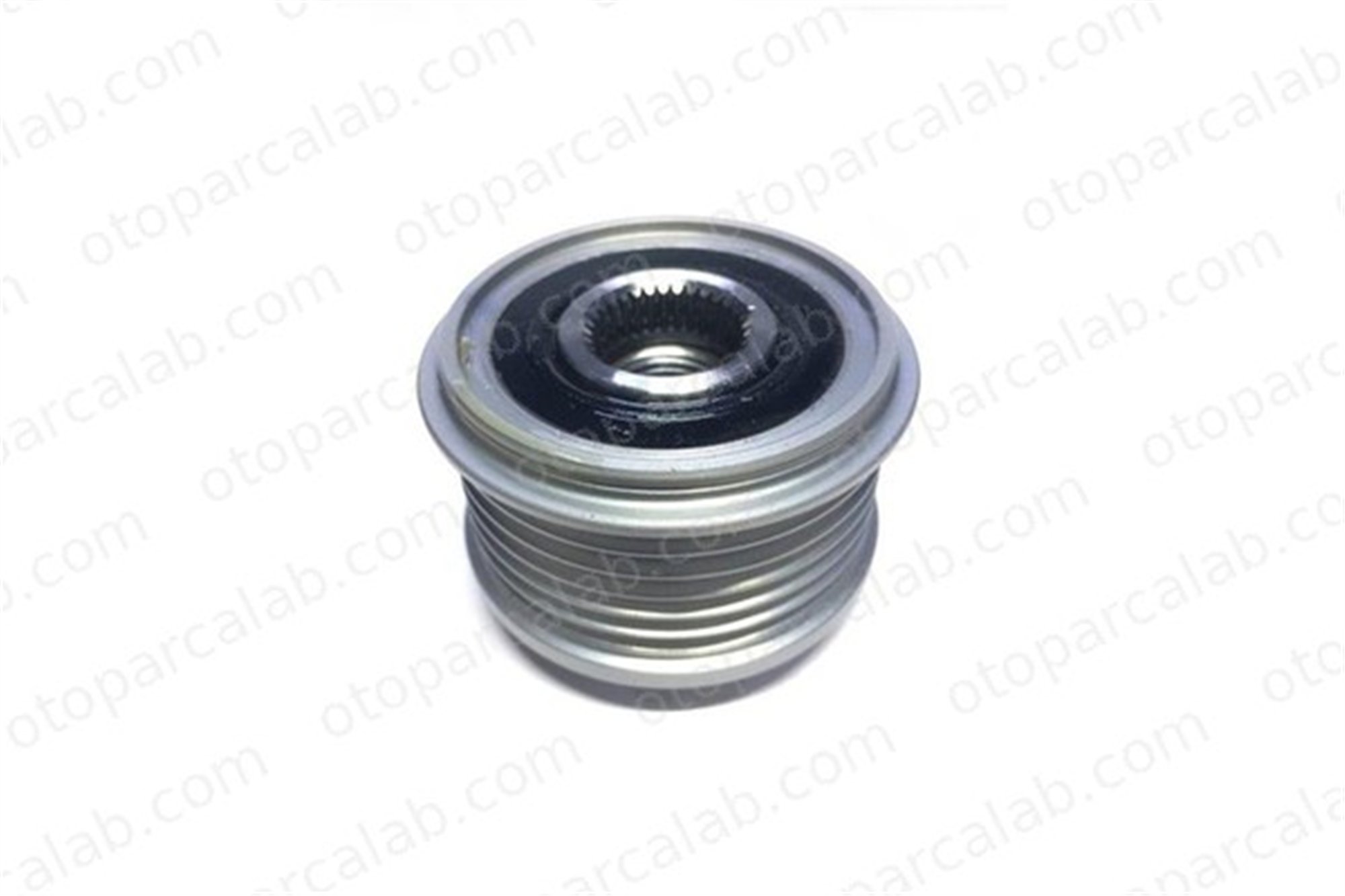 K METAL 30-8025 Alternatör Kasnağı K-METAL 30-8025 RENAULT MEGANE II CLIO II 535011610 231006313R