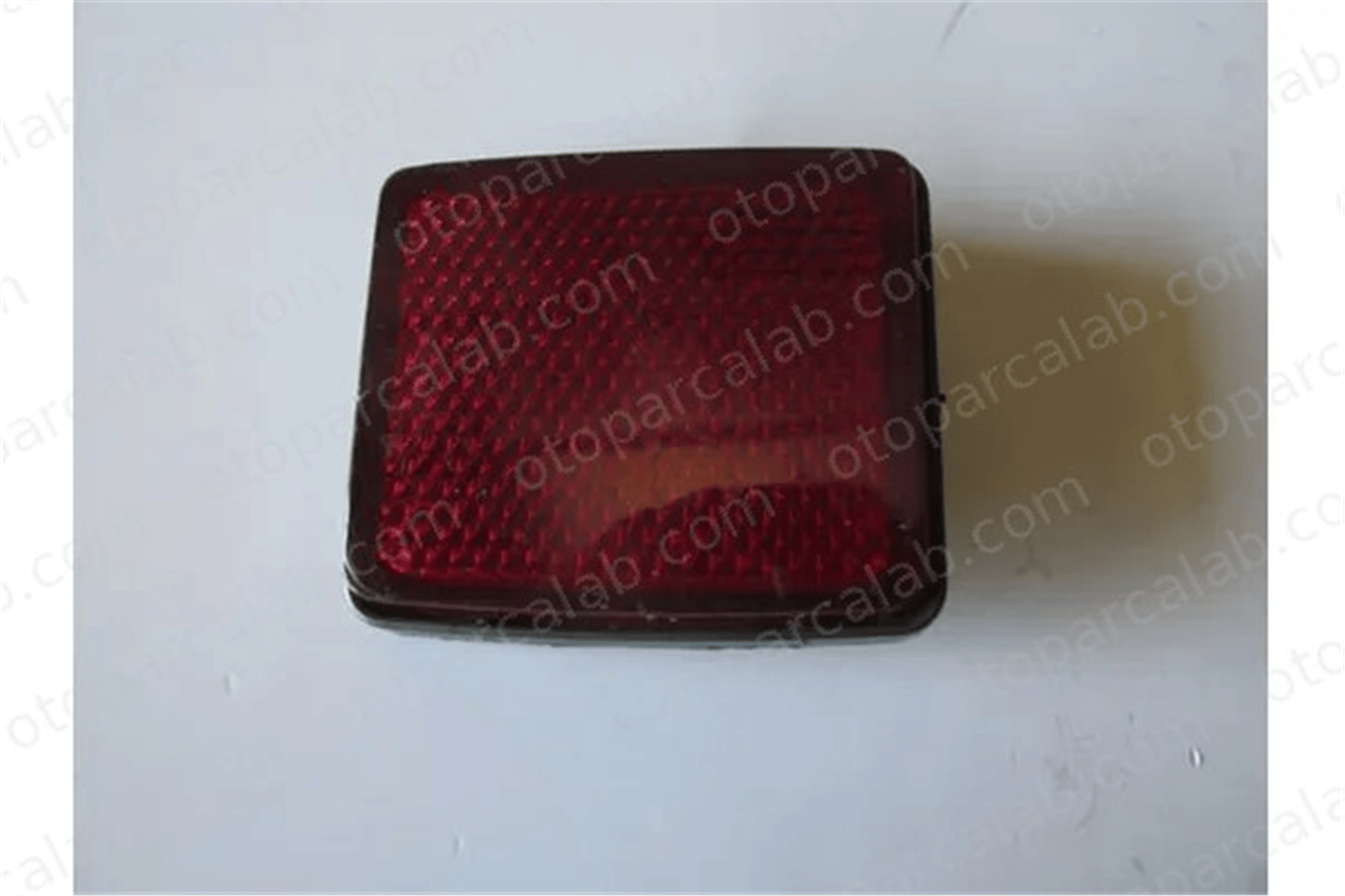 MADE IN TAIWAN 1893-1601 Tampon Reflektörü Arka Sağ veya Sol IVECO DAILY III Panelvan/Van DAILY III Platform şasi 1348401080 1617417980