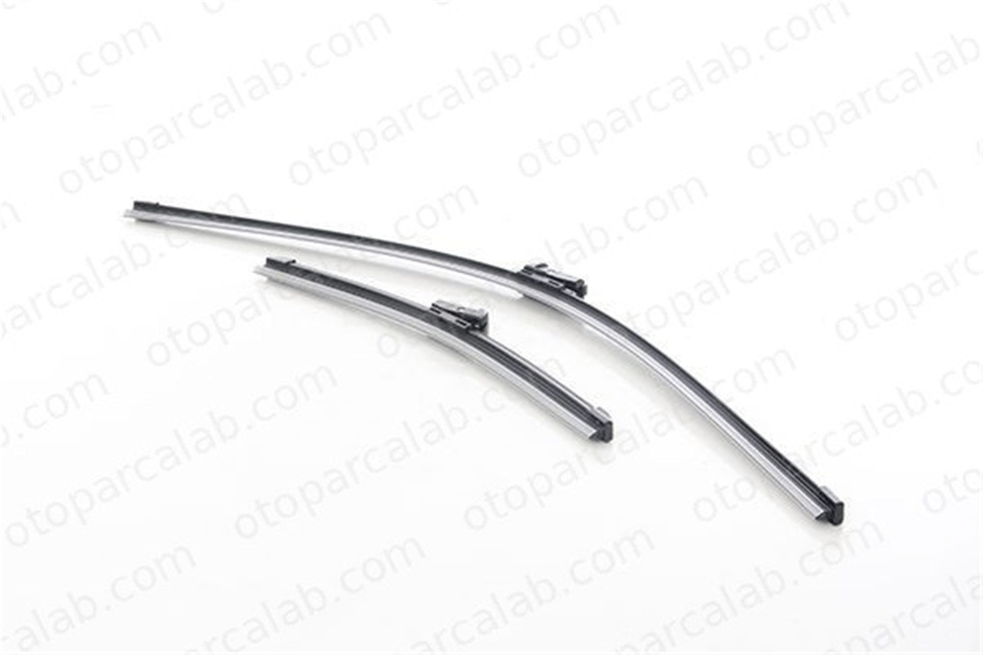 MAGNETI MARELLI 359015016485 Silecek Süpürgesi Ön Muz Tip 700/350 mm - 28/14 inç FORD FIESTA VII FIESTA VII Van 2169787 2169786