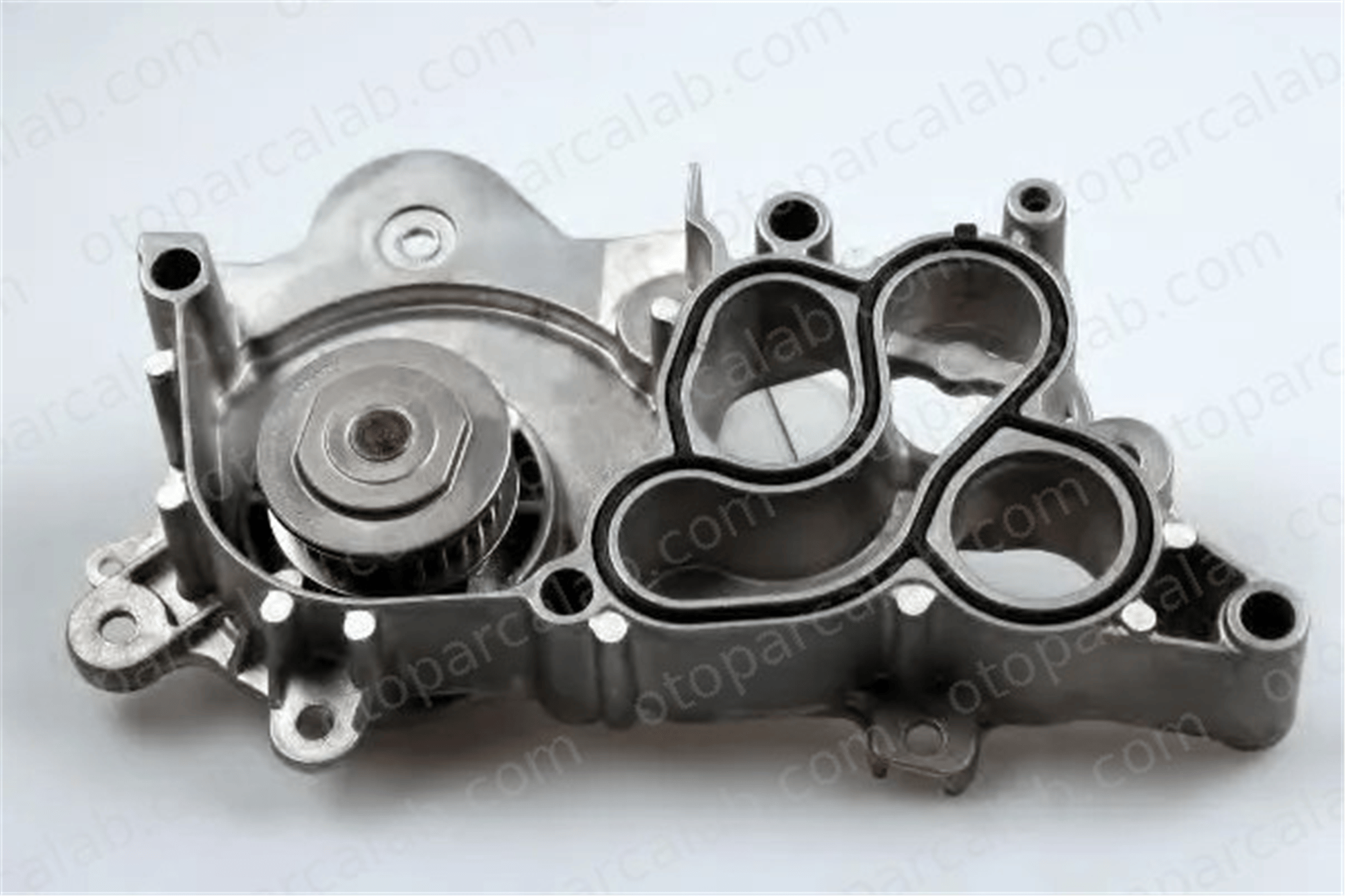 MGA 65303 Devirdaim Su Pompası SEAT LEON VW GOLF VII 4E121600AD 4C121600K