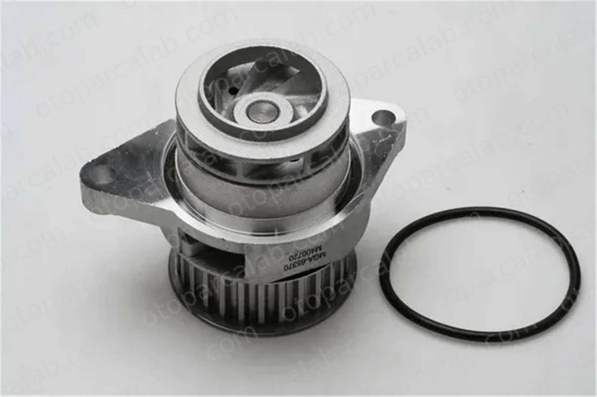 MGA 65370 Devirdaim Su Pompası SEAT IBIZA II VW GOL G4 36121005MX 36121005