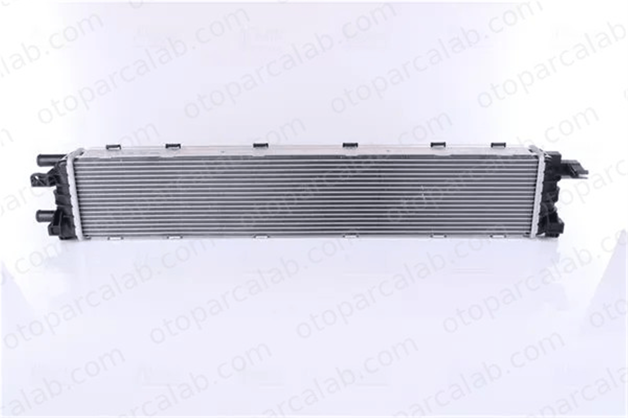 NISSENS 60355 Turbo Radyatörü AUDI A4 B8 A4 B8 Avant 4G0145804D 4G0145804