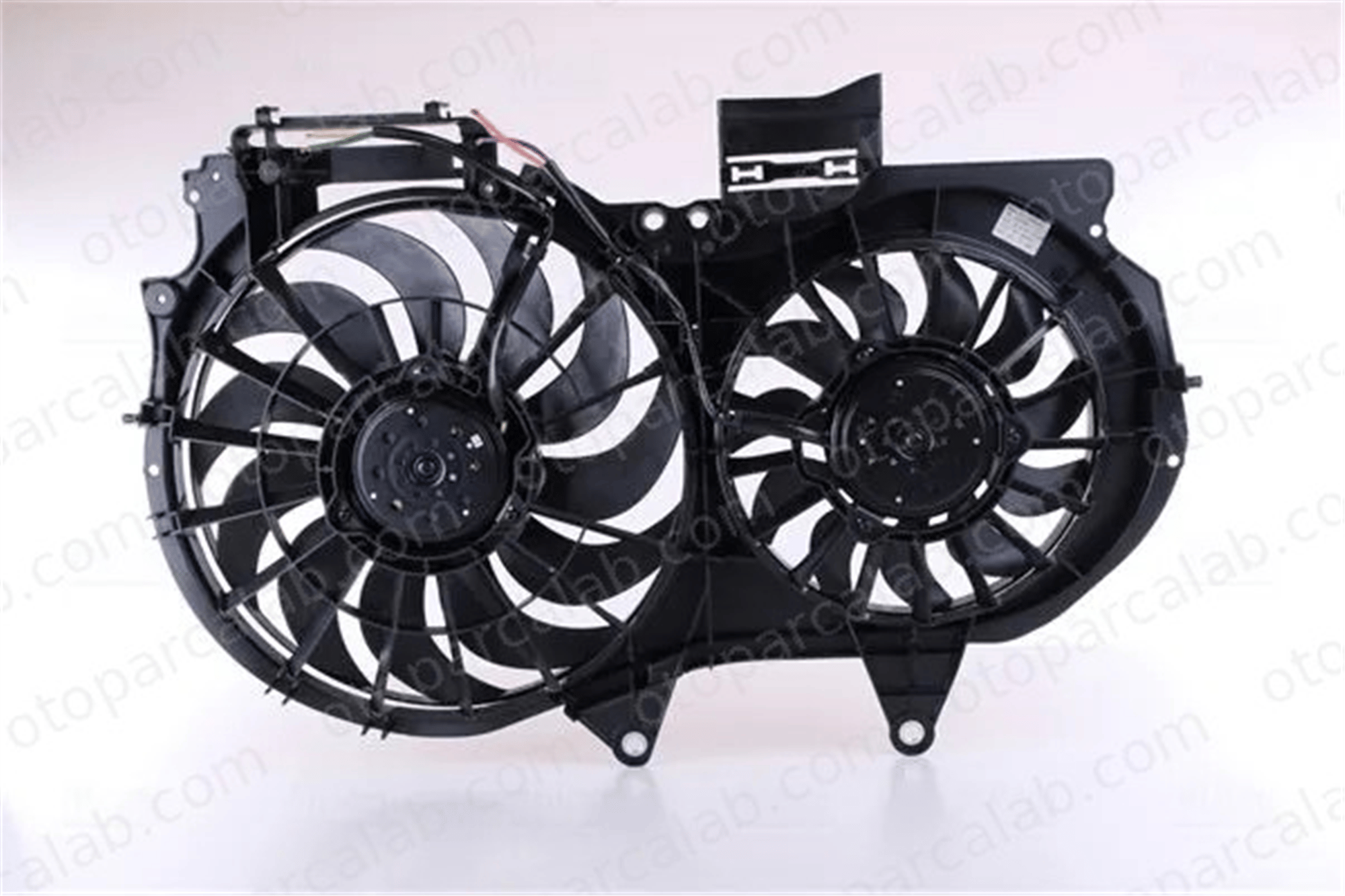 NISSENS 85247 Radyatör Fan ve Motoru AUDI A4 B7 A4 B7 Avant 8E0121207F 8E0959455