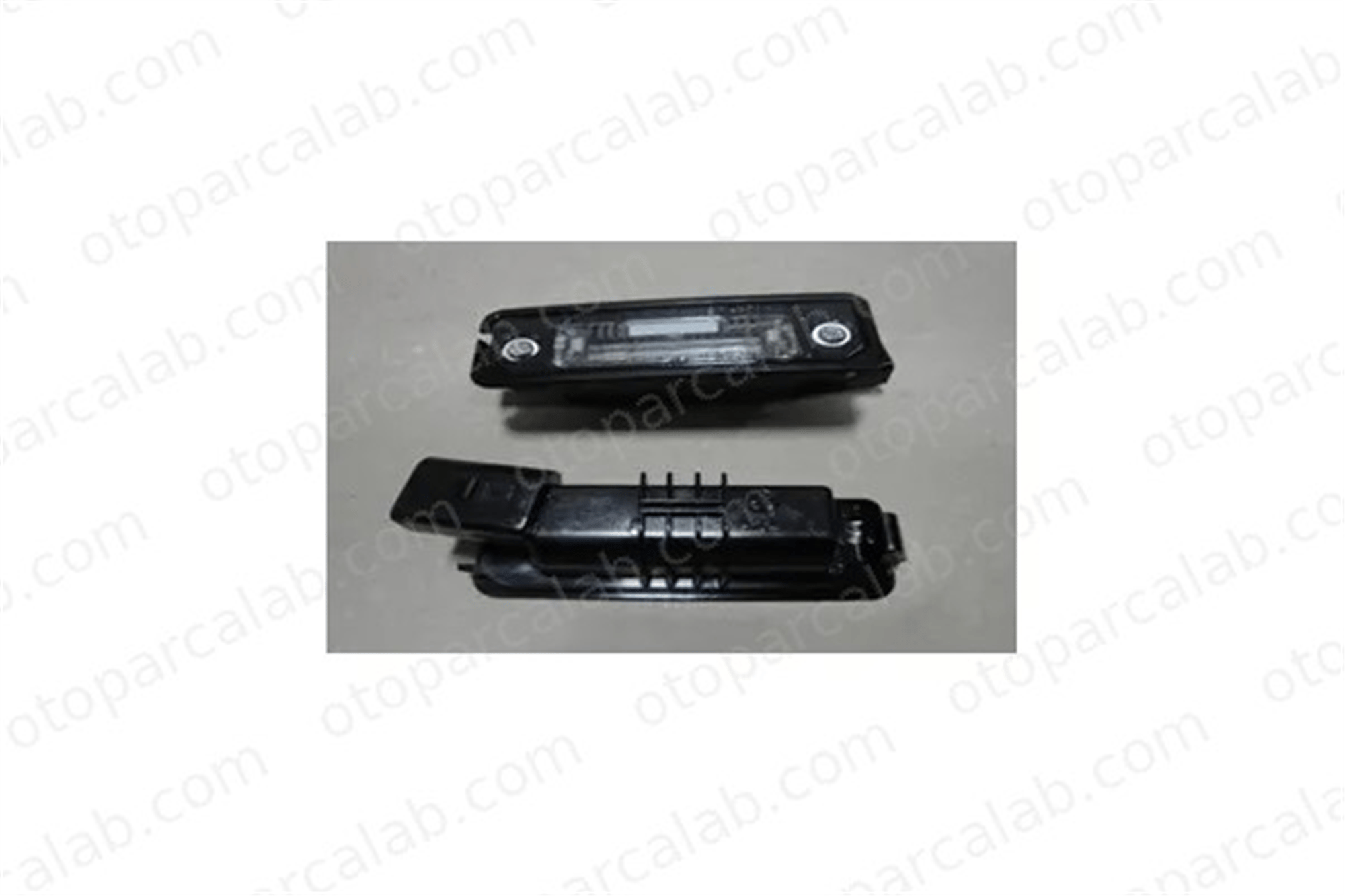 PRO A 295027 Plaka Lambası PRO-A 295027 SEAT LEON VW GOLF VII 1K8943021A 1K8943021B