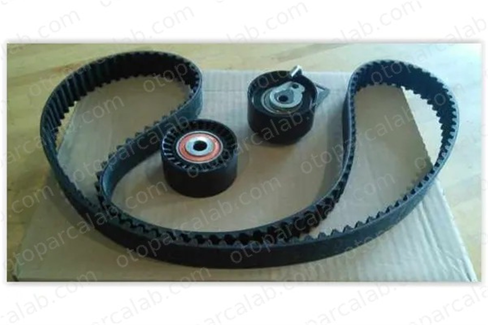 PSA ORJINAL 1654512780 Triger Kayış Seti CITROËN C3 III PEUGEOT 208 I 1654512780 1608684280