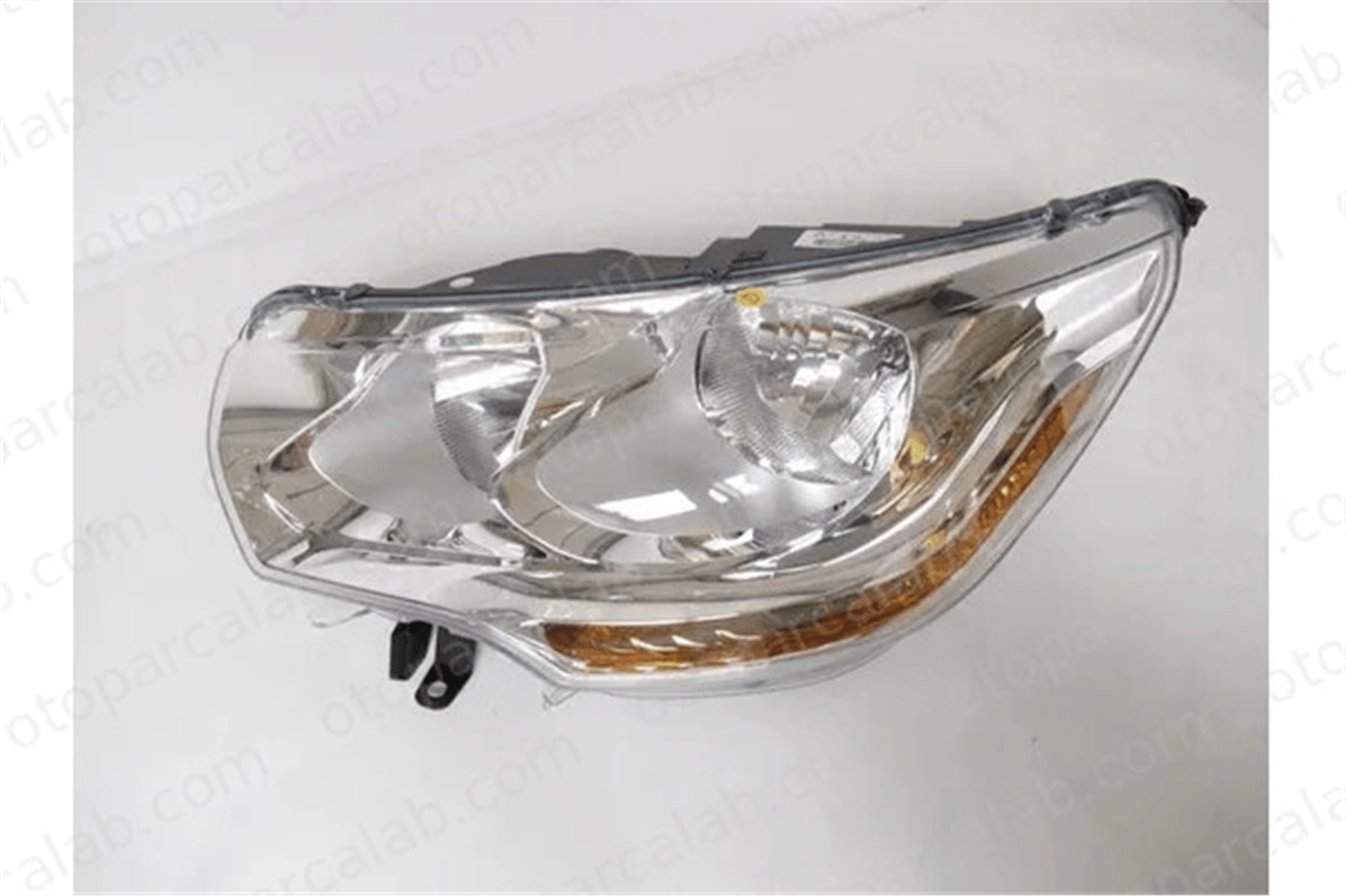 PSA ORJINAL 6208S1 Far Sol CITROËN C4 II C4 II Kasa/eğik arka 6208S1