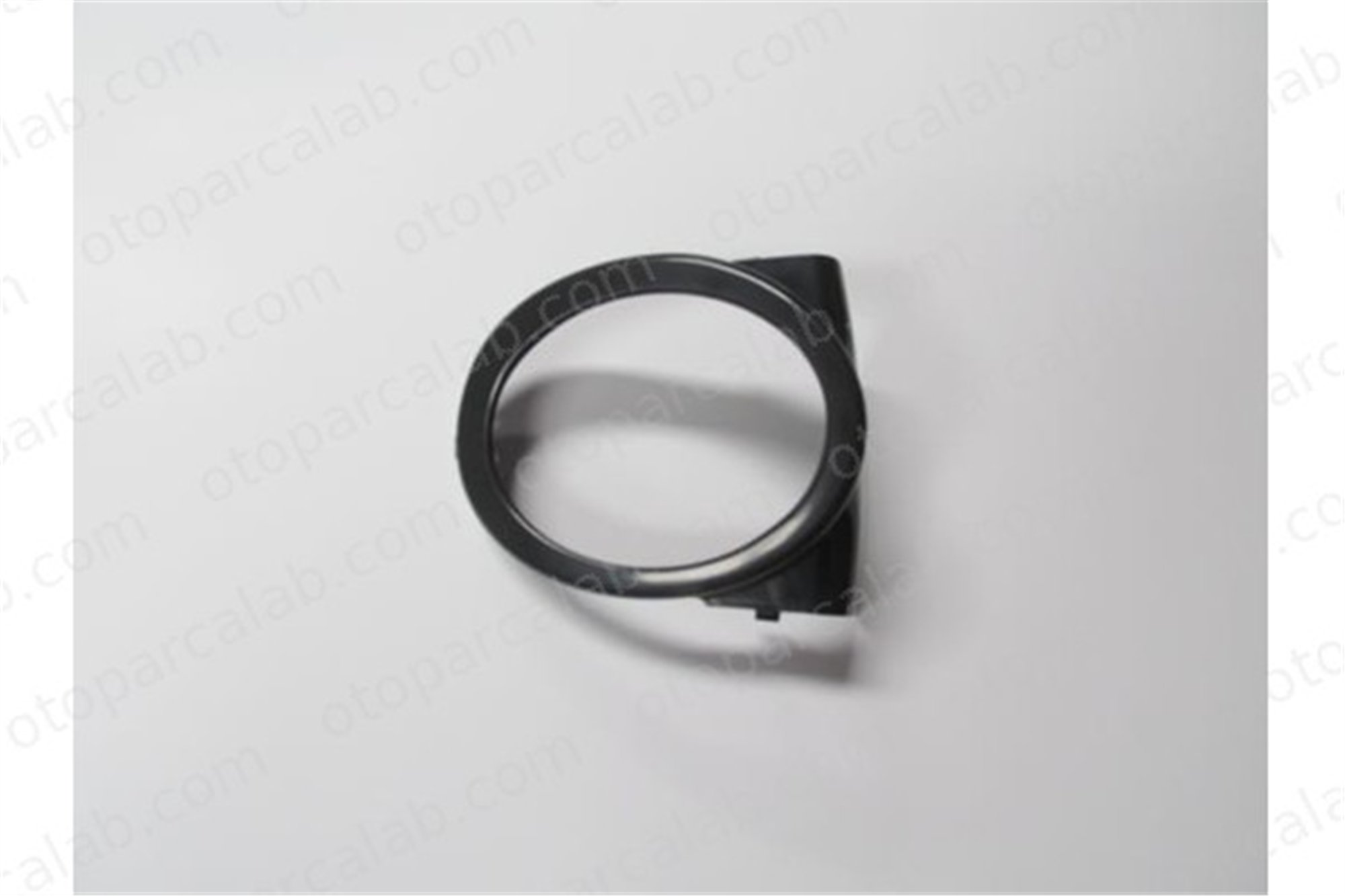 TW 2007-2063A Sis Farı Çerçevesi Sağ BMW 3 3 Touring 51117893068