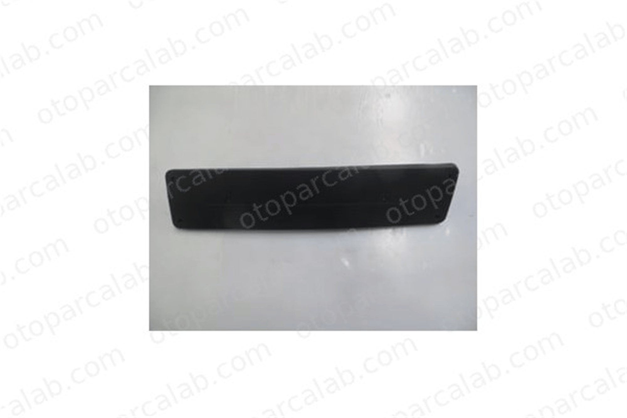 TW 2146-2013 Plakalık Ön MERCEDES-BENZ C-SERISI C-SERISI T-Model 2048170378 A2048170378