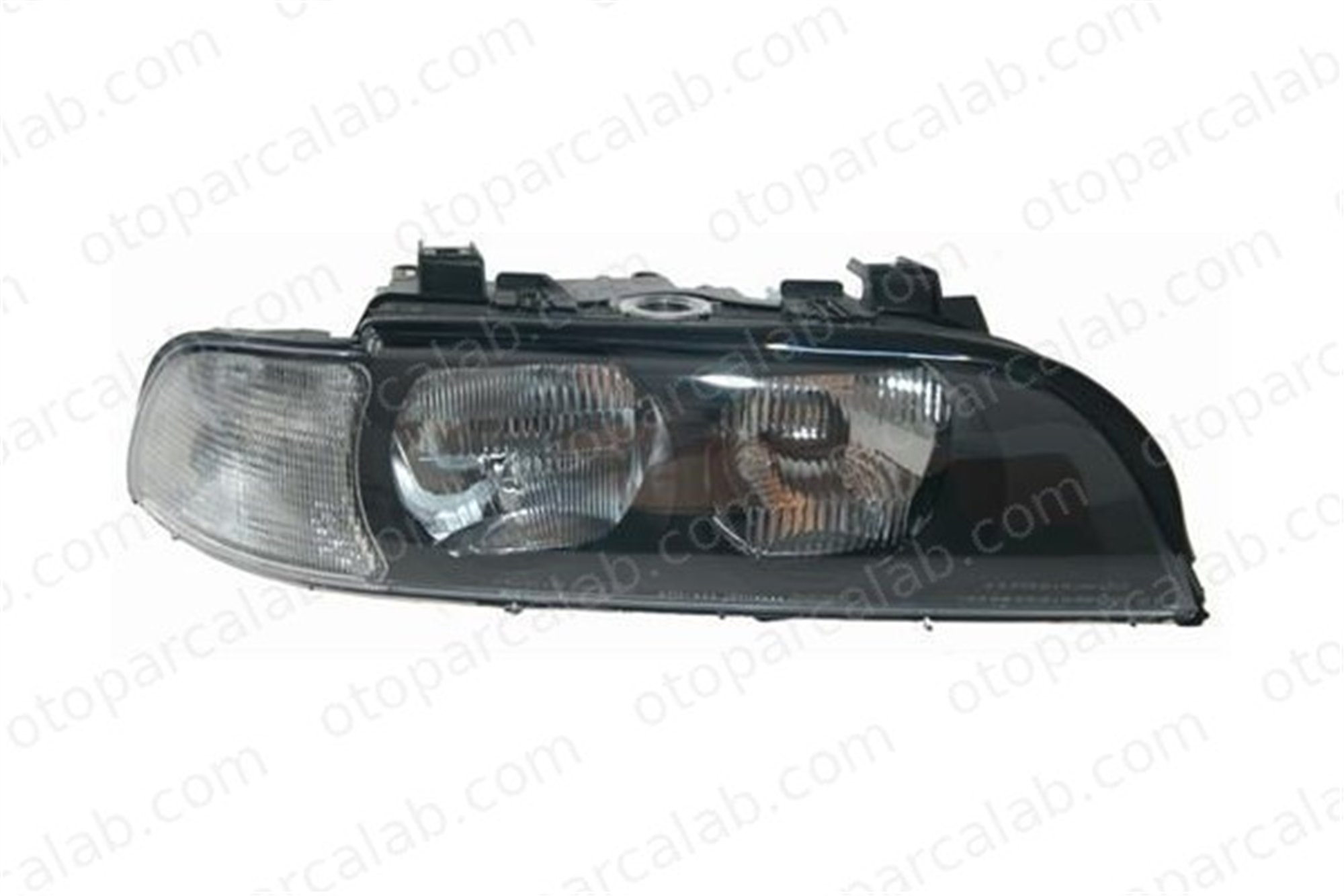 TYC 20-0379-15-2 Far Sağ BMW 5 5 Touring 63128375300 8375300