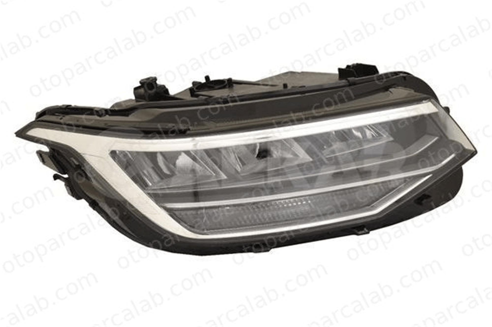 TYC 20-J131-06-2 Far Sağ VW TIGUAN ALLSPACE 5NB941036C 5NB941036G