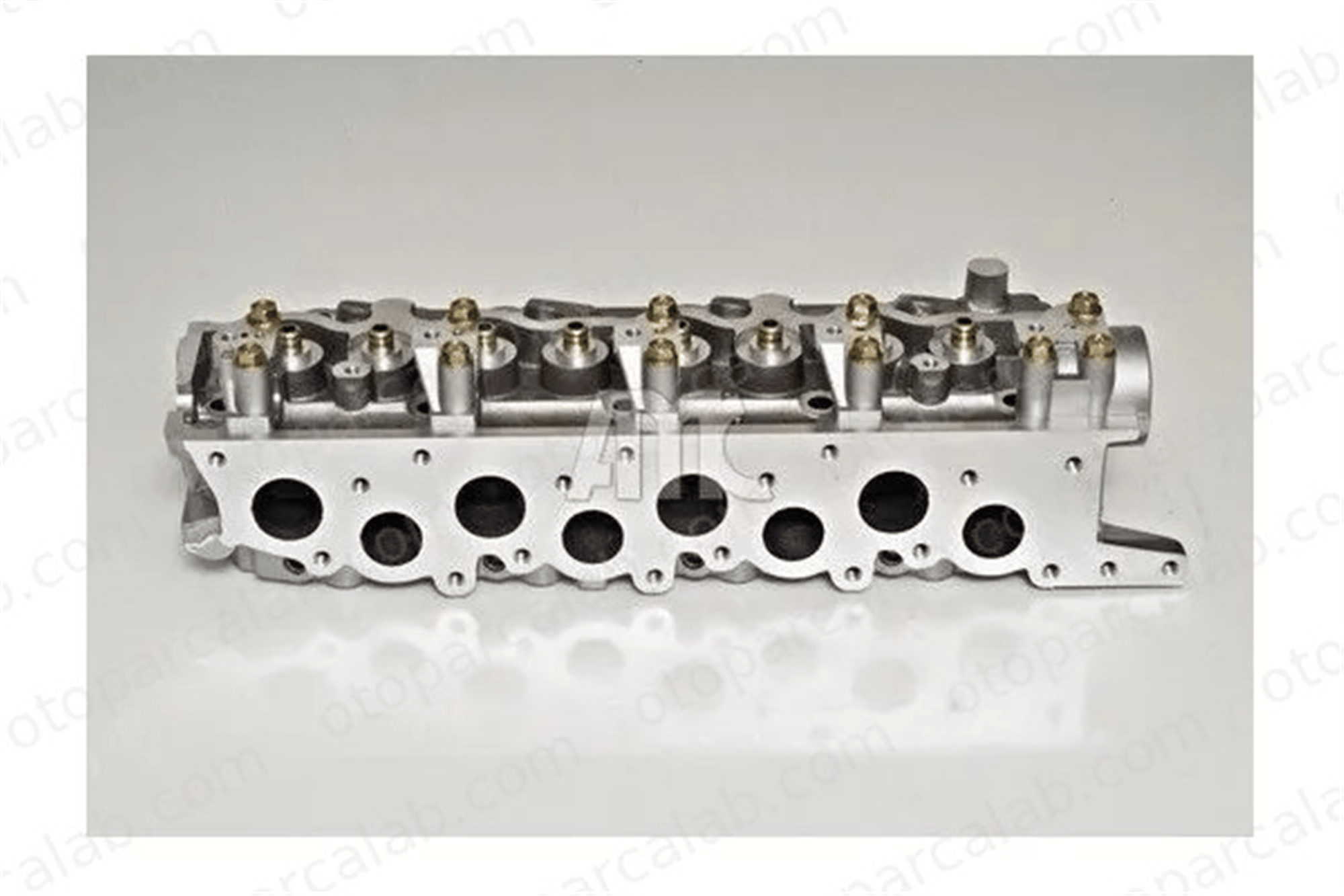 ZEGEN ZCH1010 Silindir Kapağı HYUNDAI H-1 / STAREX Minibüs/Otobüs GALLOPER II 2210042700 22100