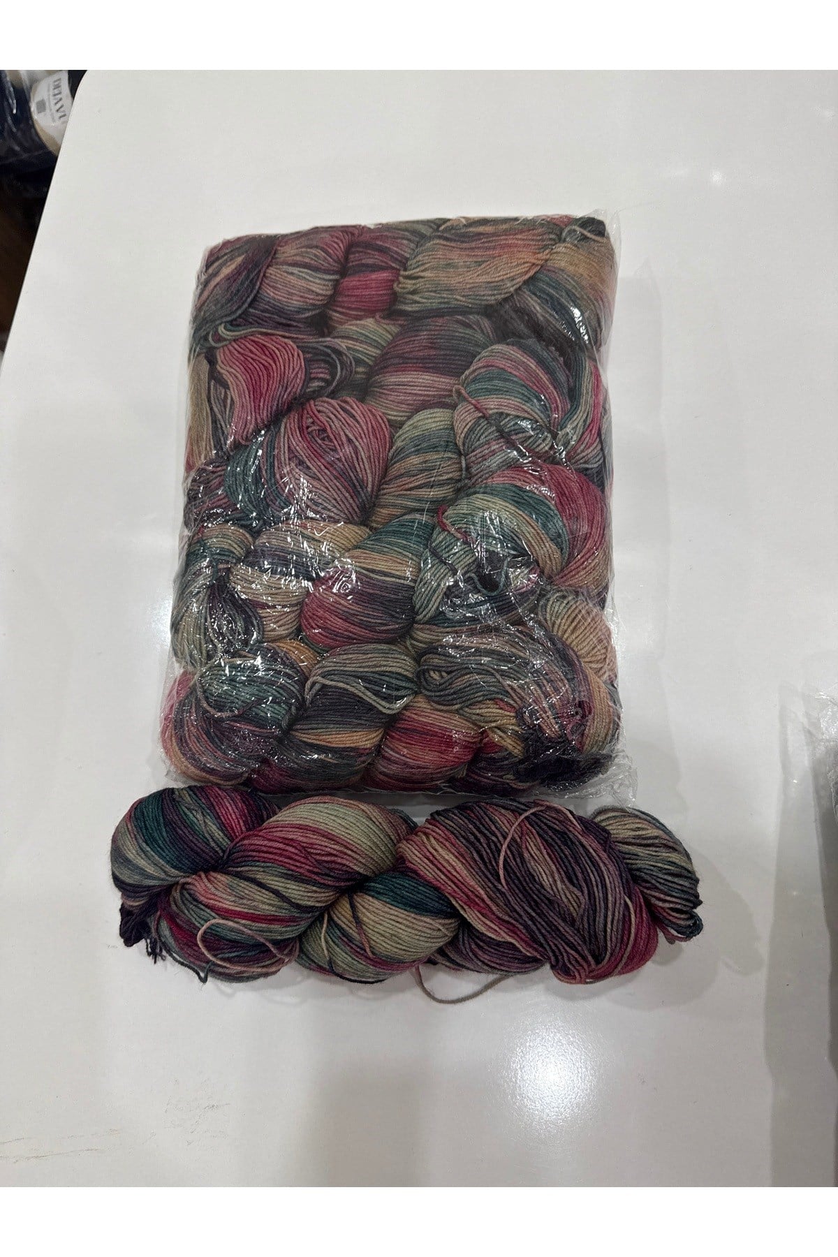 Gazzal happy feed yün ip (500 gram)