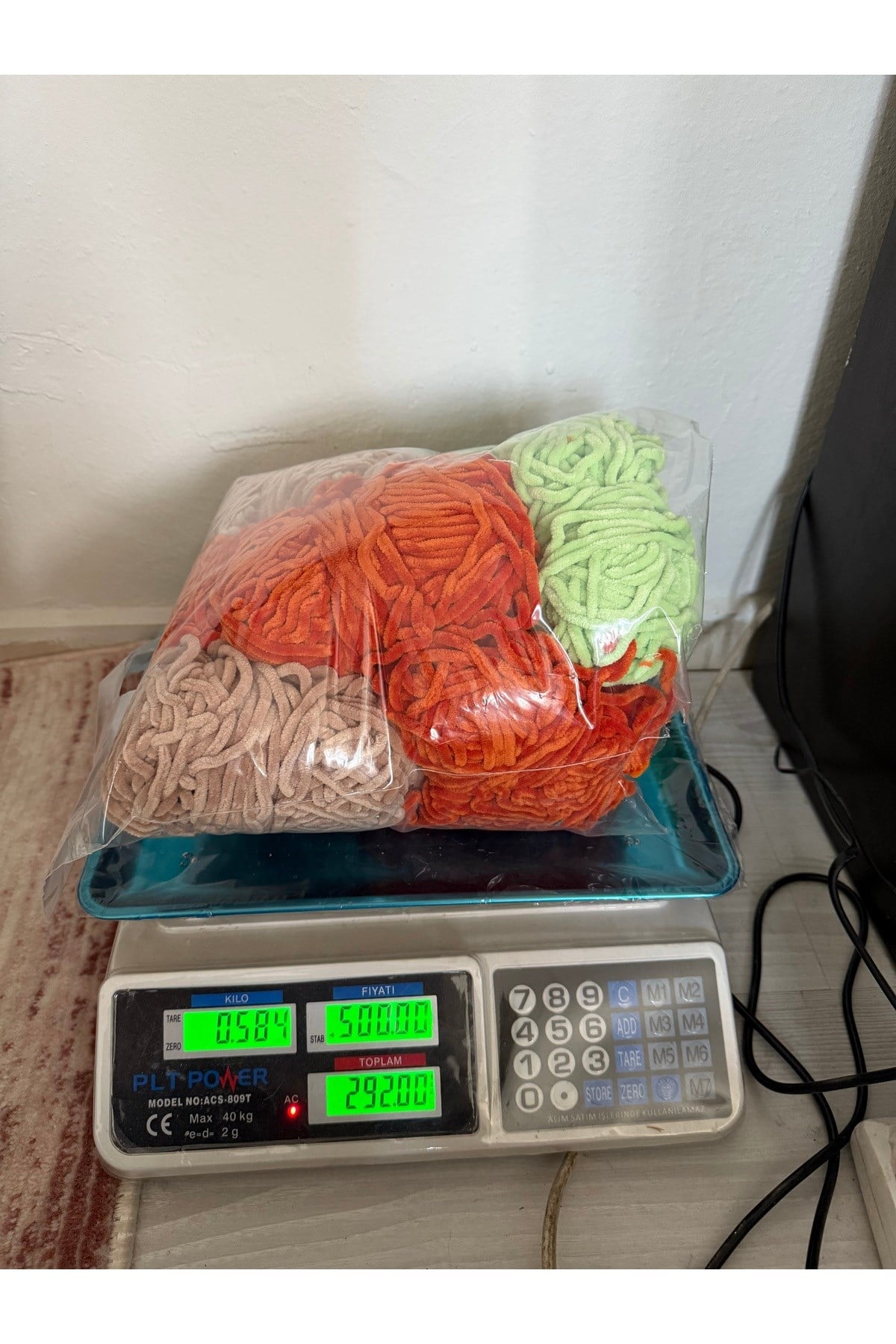 Himalaya ihraç ip(584 gram) karışık kadife)