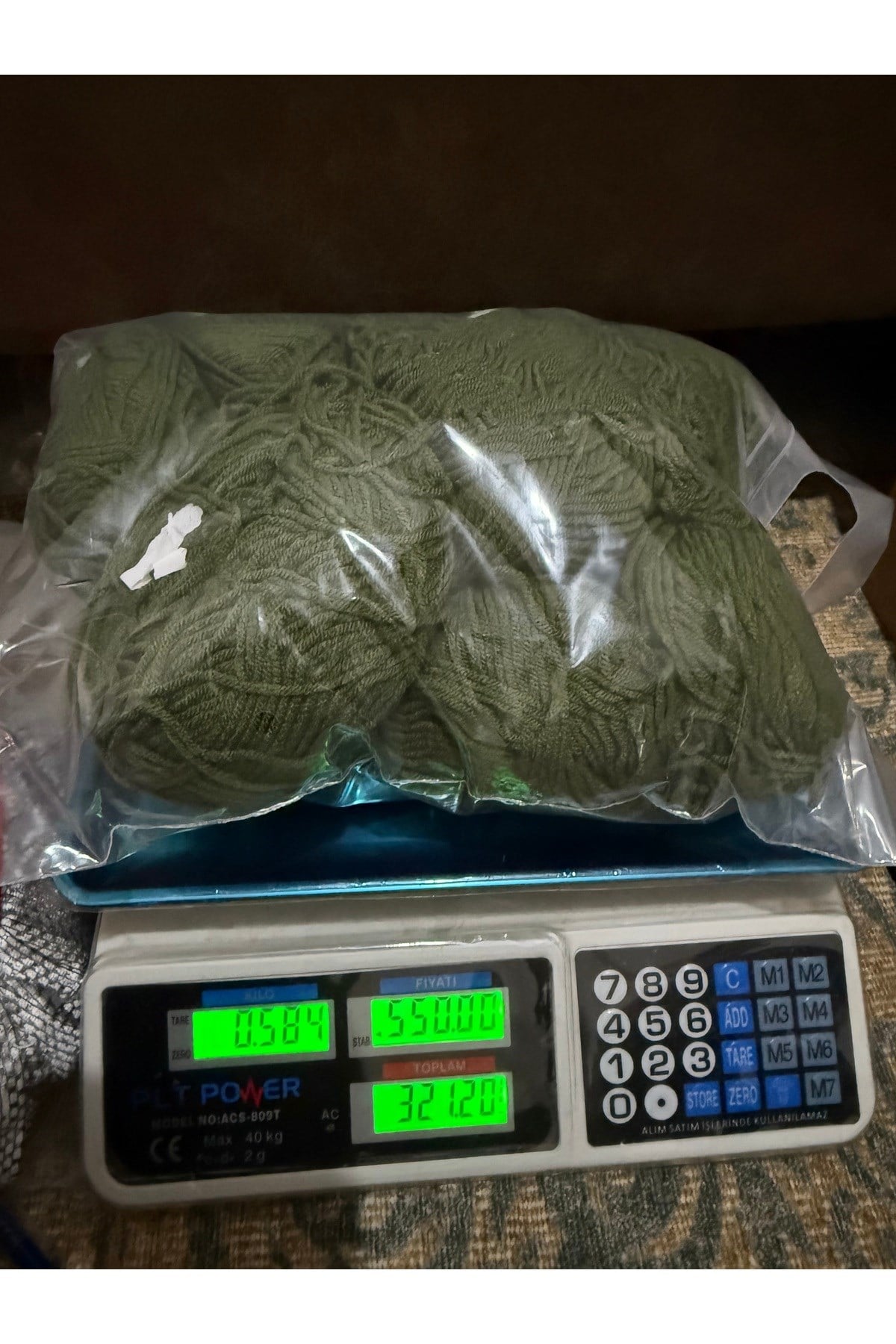 Himalaya örgü ipi (584 gram) asker yeşili