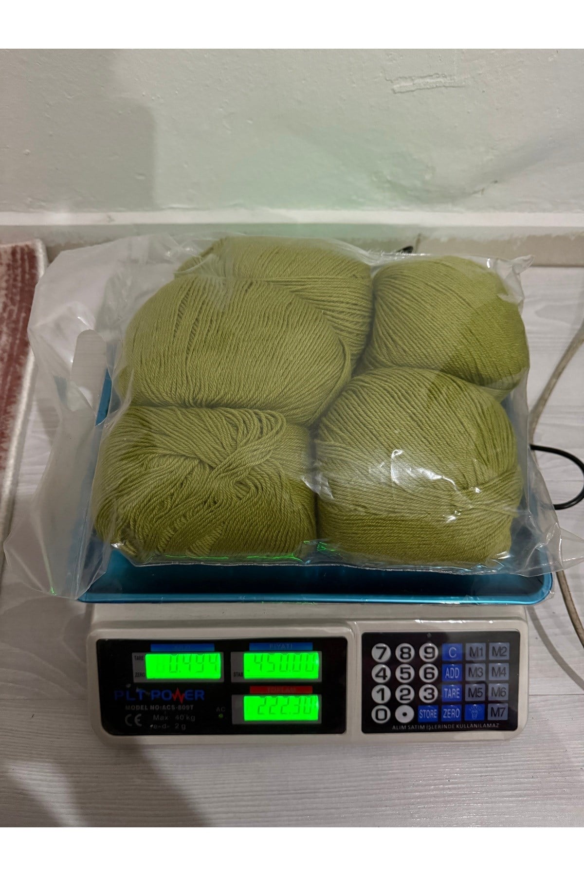 Himalaya örgü ipi (yeşil)(A kalite)(494 gram)