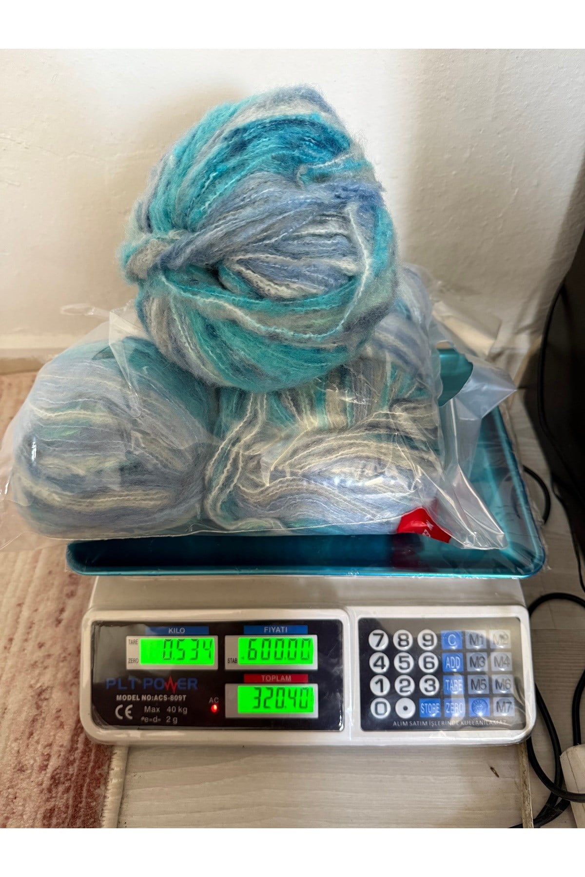 Himalaya tiftikli örgü ipi(532 gram)mavi