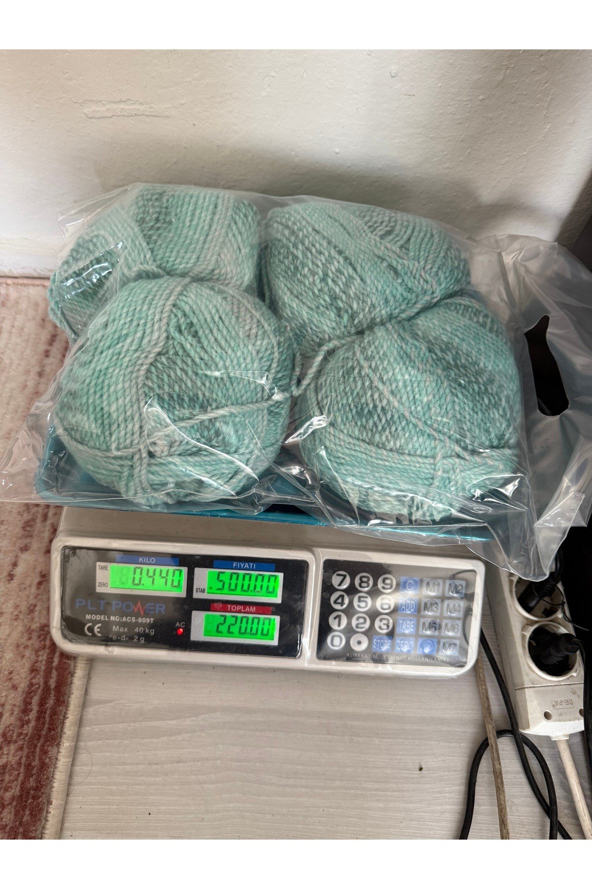 Hinalaya burgu örgü ipi(440 gram)