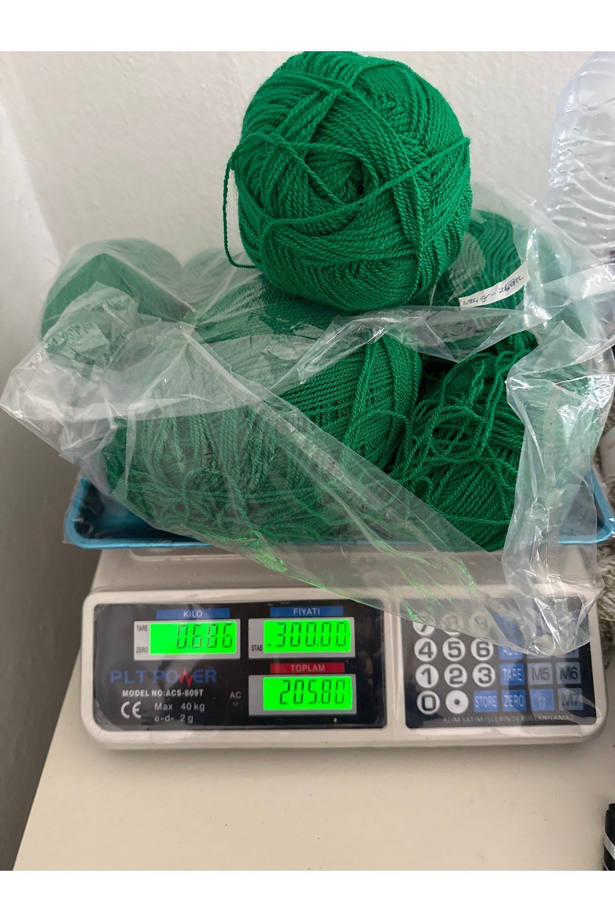 İhraç fazlası ip(686 gram)