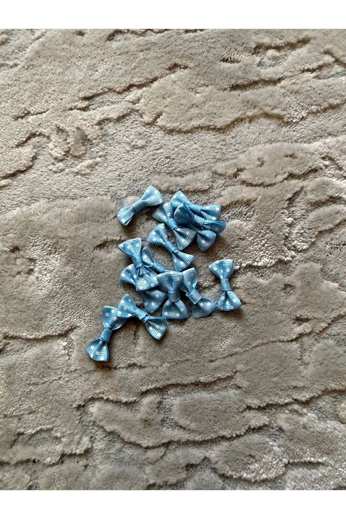 mini puantiyeli fiyonk(25 adet)mavi(2,5 cm)