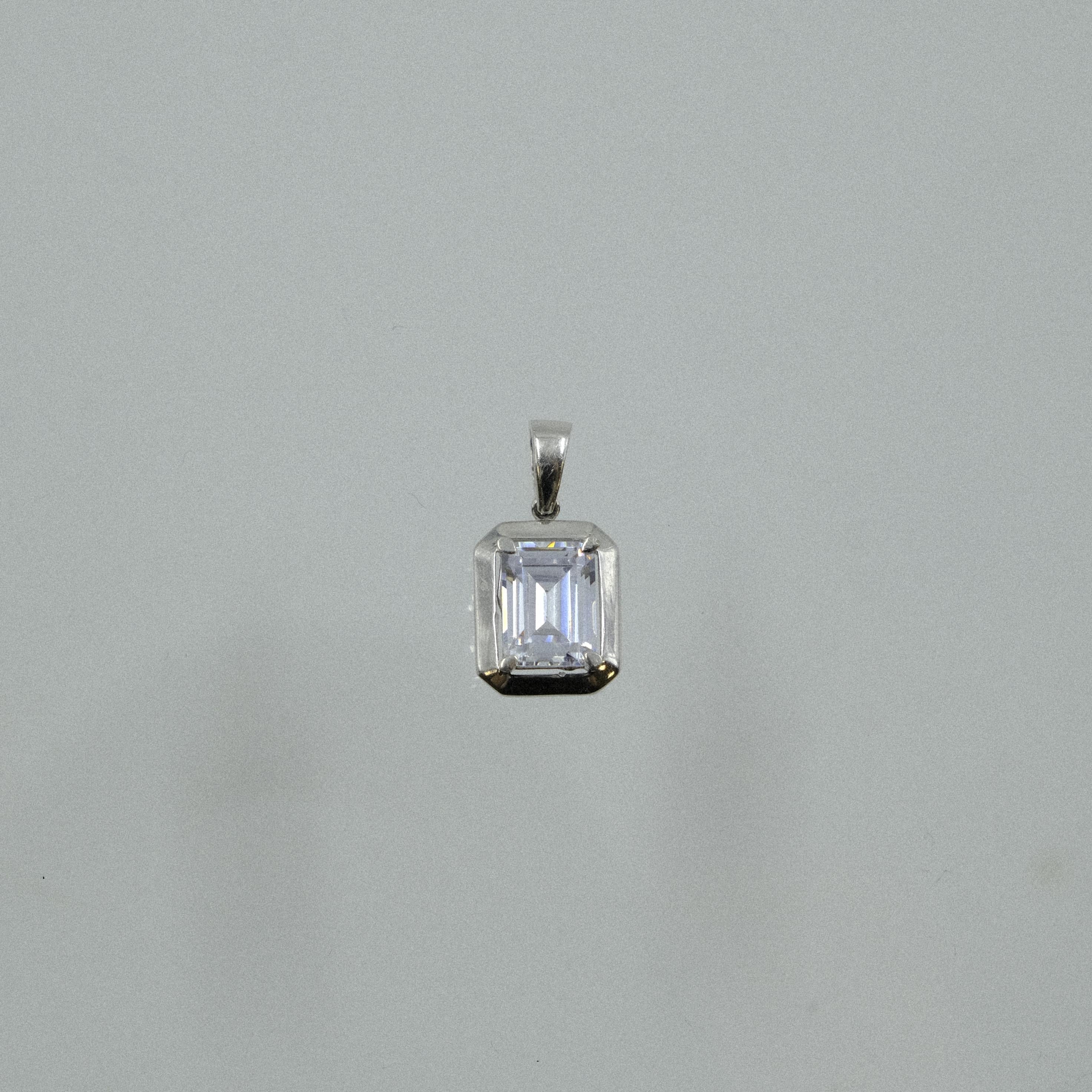 Solis-KY004449