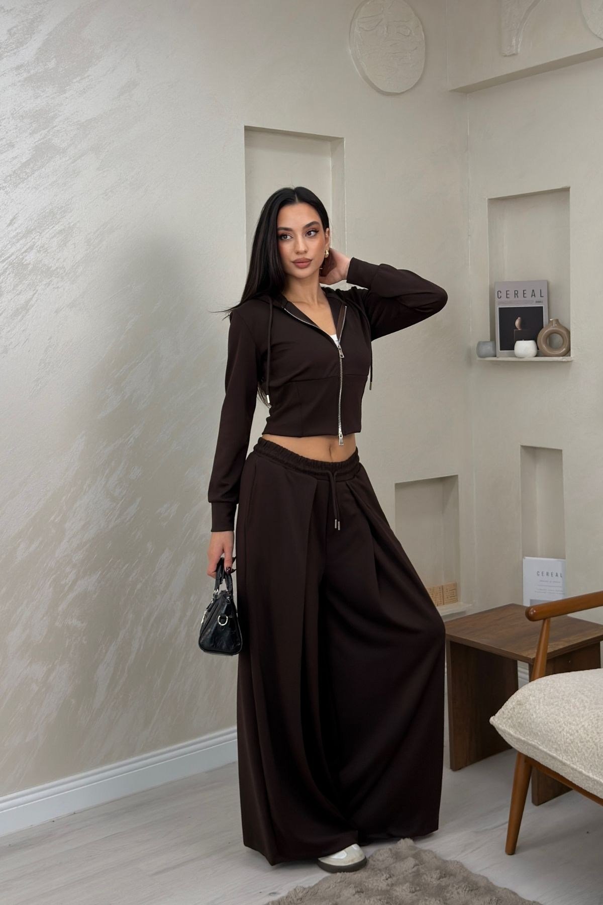 Paloma Kahve Renkli Kapüşonlu Fermuarlı Bol Paça Kadın Alt - Üst Takım | miraylawear