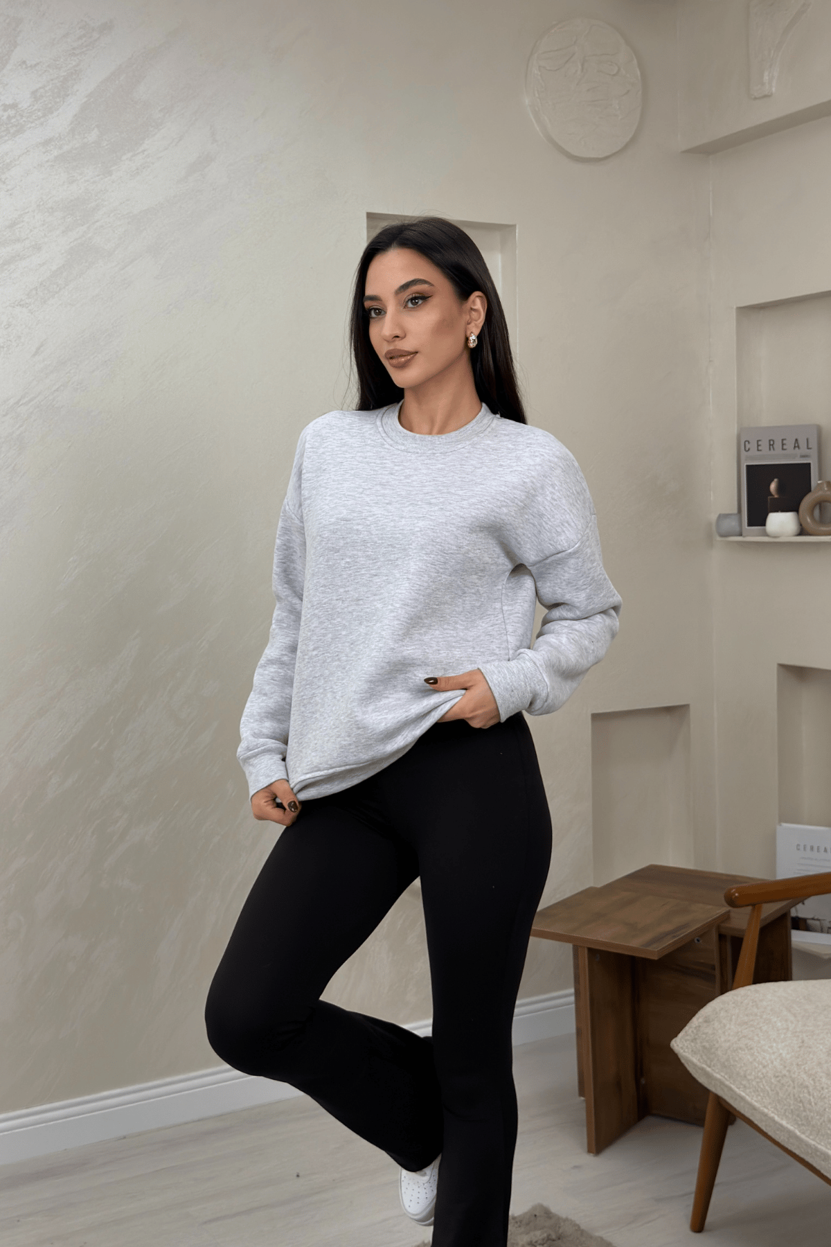 Willow Gri Renkli Yuvarlak Yaka Kadın Sweatshirt | miraylawear