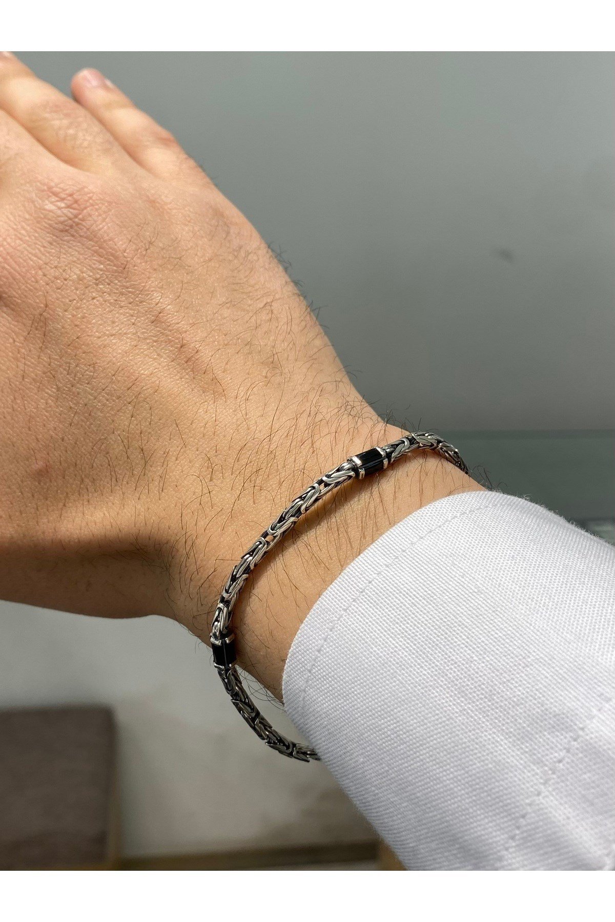 925 Ayar Gümüş Siyah Taşlı Yuvarlak Kral Modeli Erkek Gümüş Bileklik (3.2 MM) (Taş 4.5MM)
