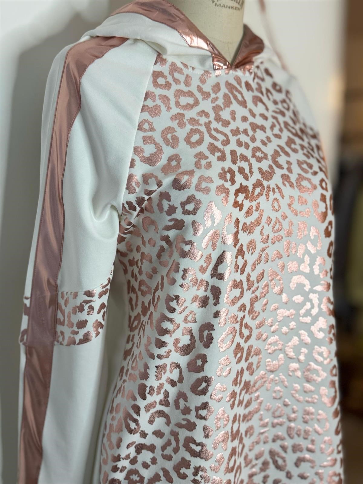LEOPAR BASKILI SWEATSHIRT