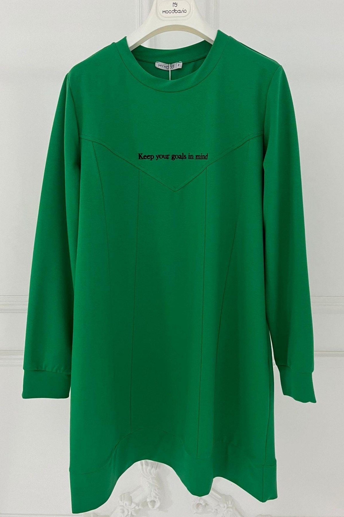 YAZI NAKIŞLI SWEATSHIRT