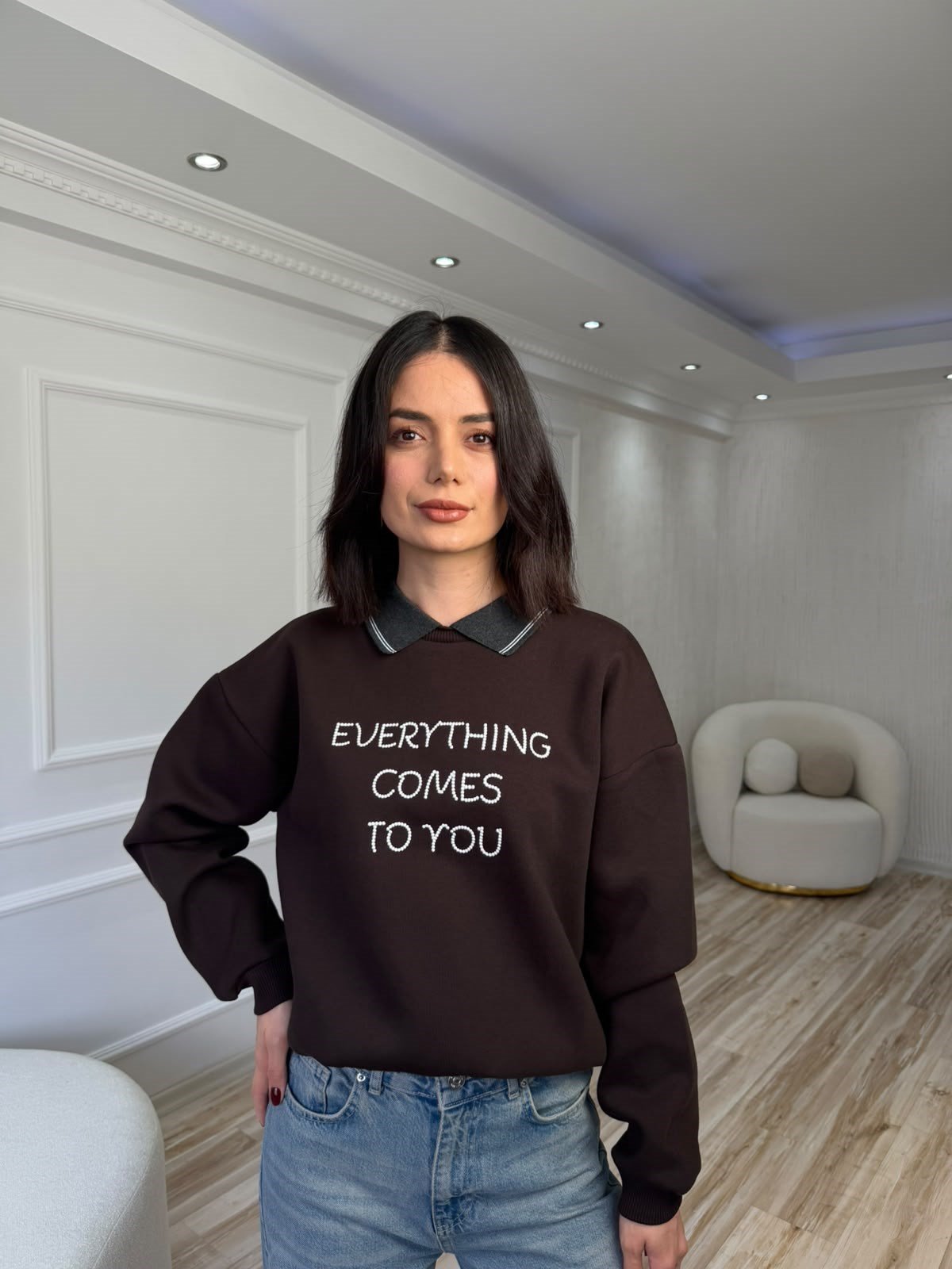Polo Yaka Yazı Nakışlı Oversize Sweatshirt - KAHVE