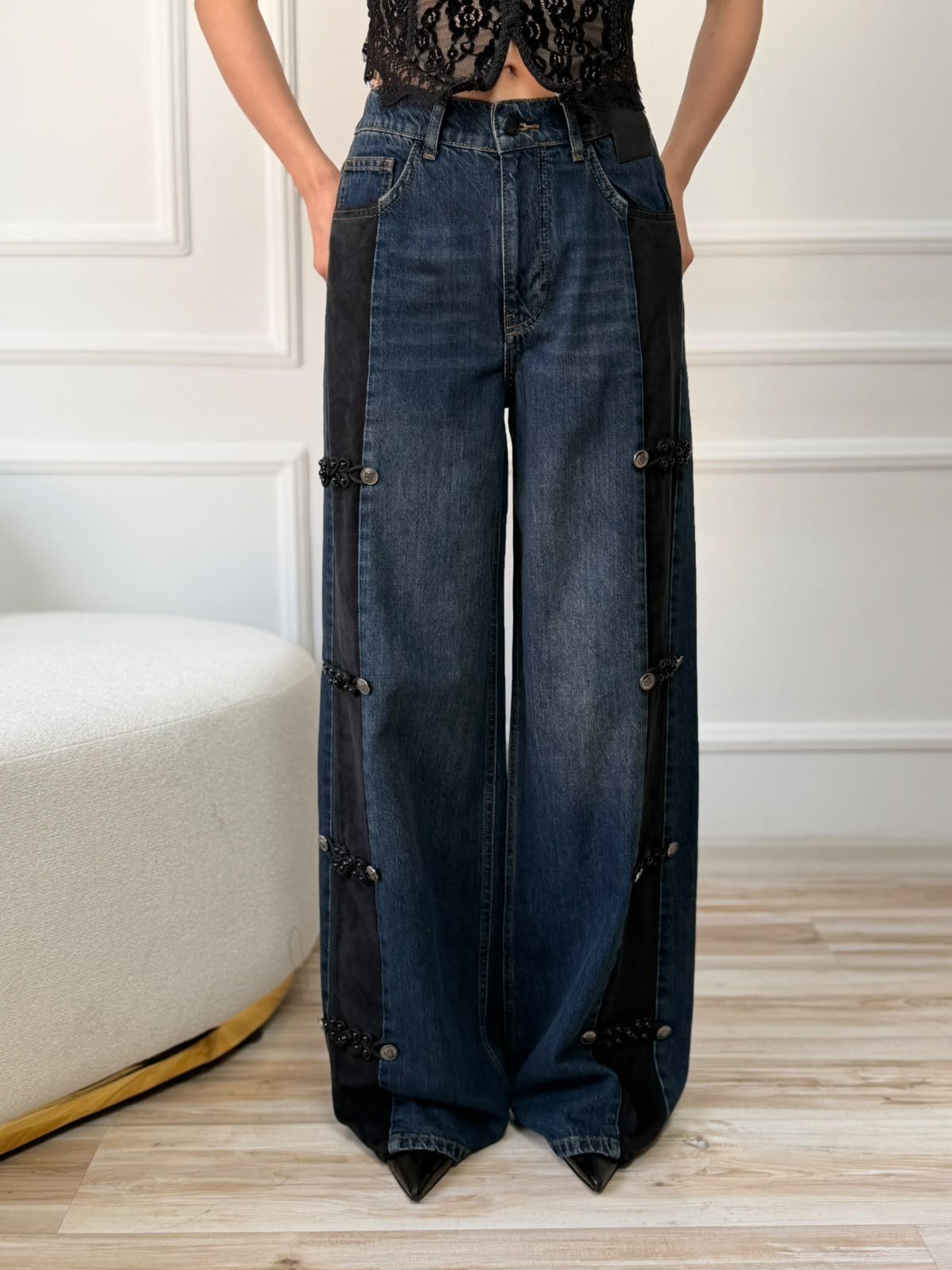 Kontrast Şerit Detaylı Geniş Paça Denim Pantolon - TINT