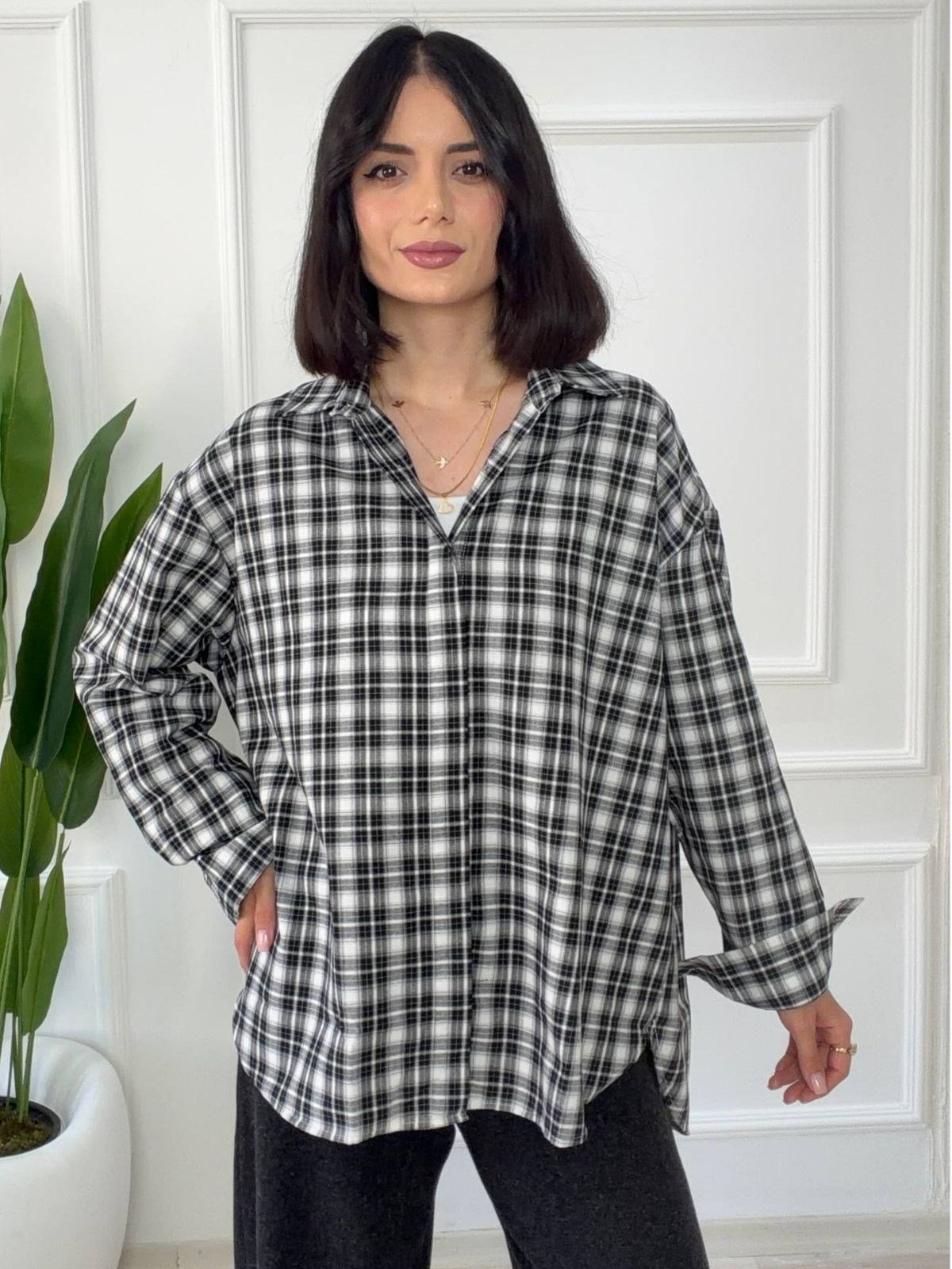Arkası Düğmeli Ekose Oversize Gömlek - SİYAH