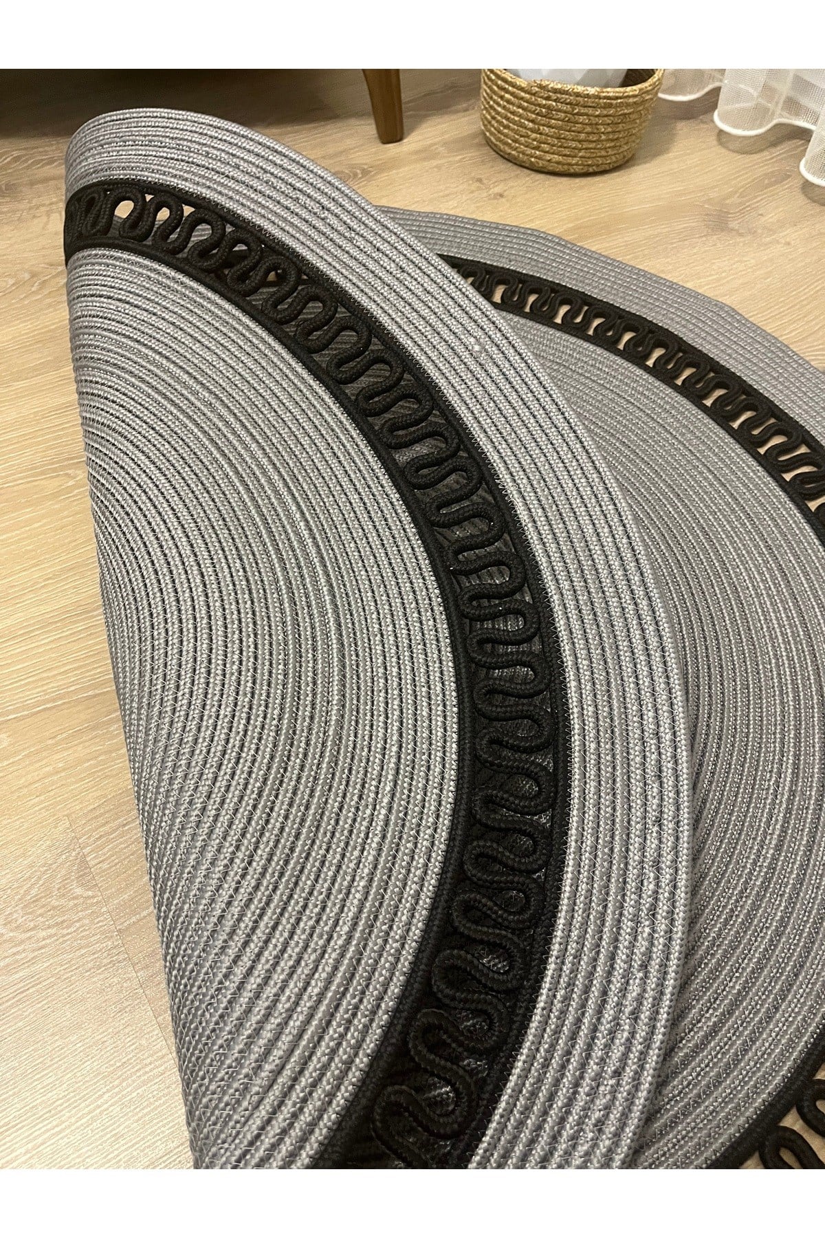 jut-hasir-kahverengi-siyah-salon-mutfa-85c390.jpg