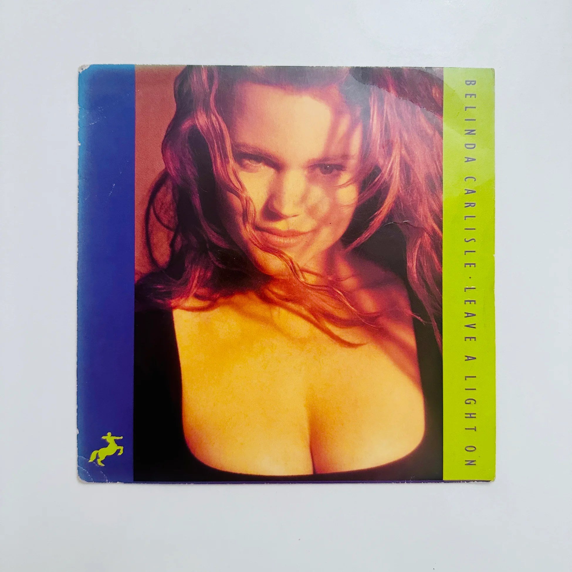 Belinda Carlisle – Leave A Light On Dönem Baskı 45 lik Plak
