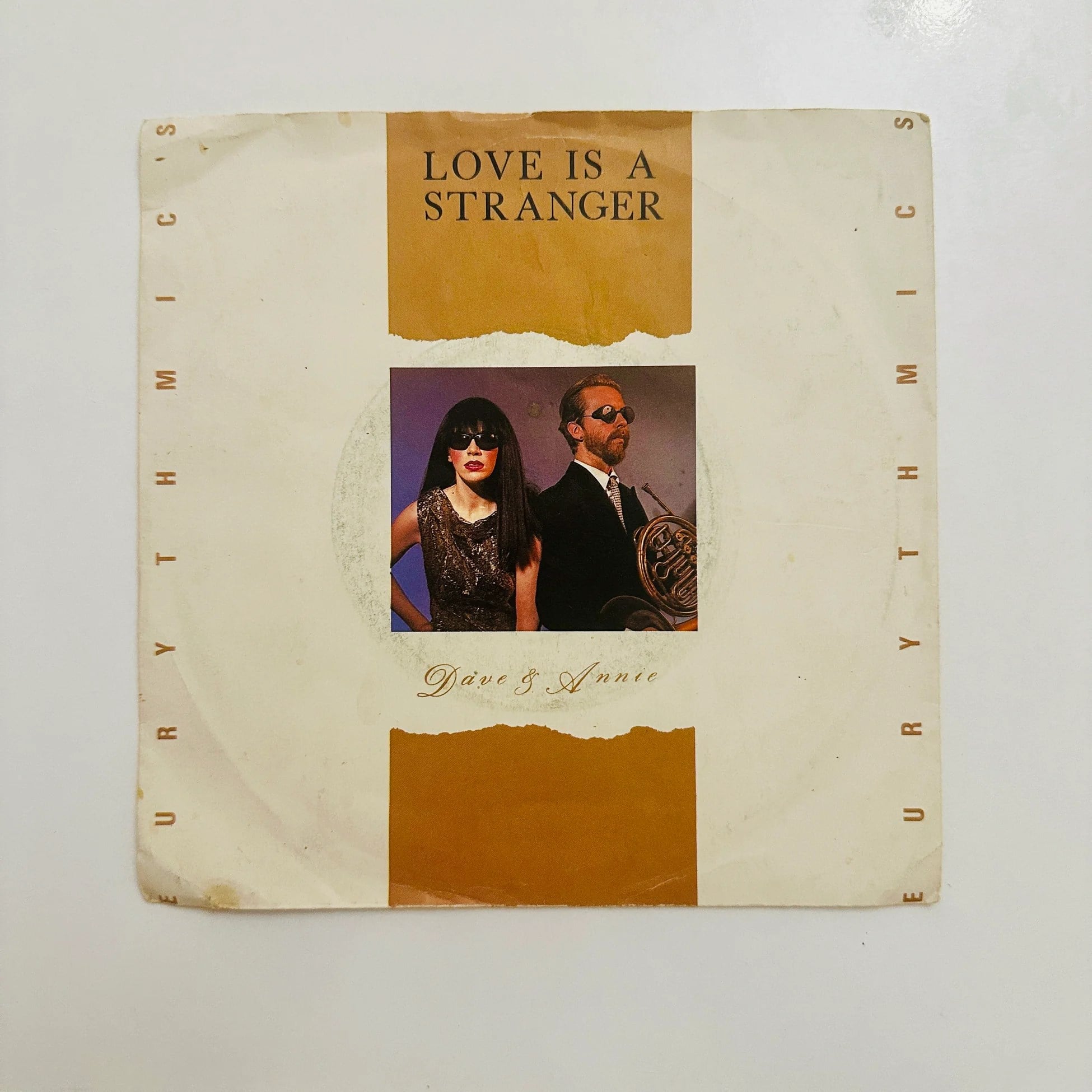 Eurythmics – Love Is A Stranger Dönem Baskı 45 lik Plak