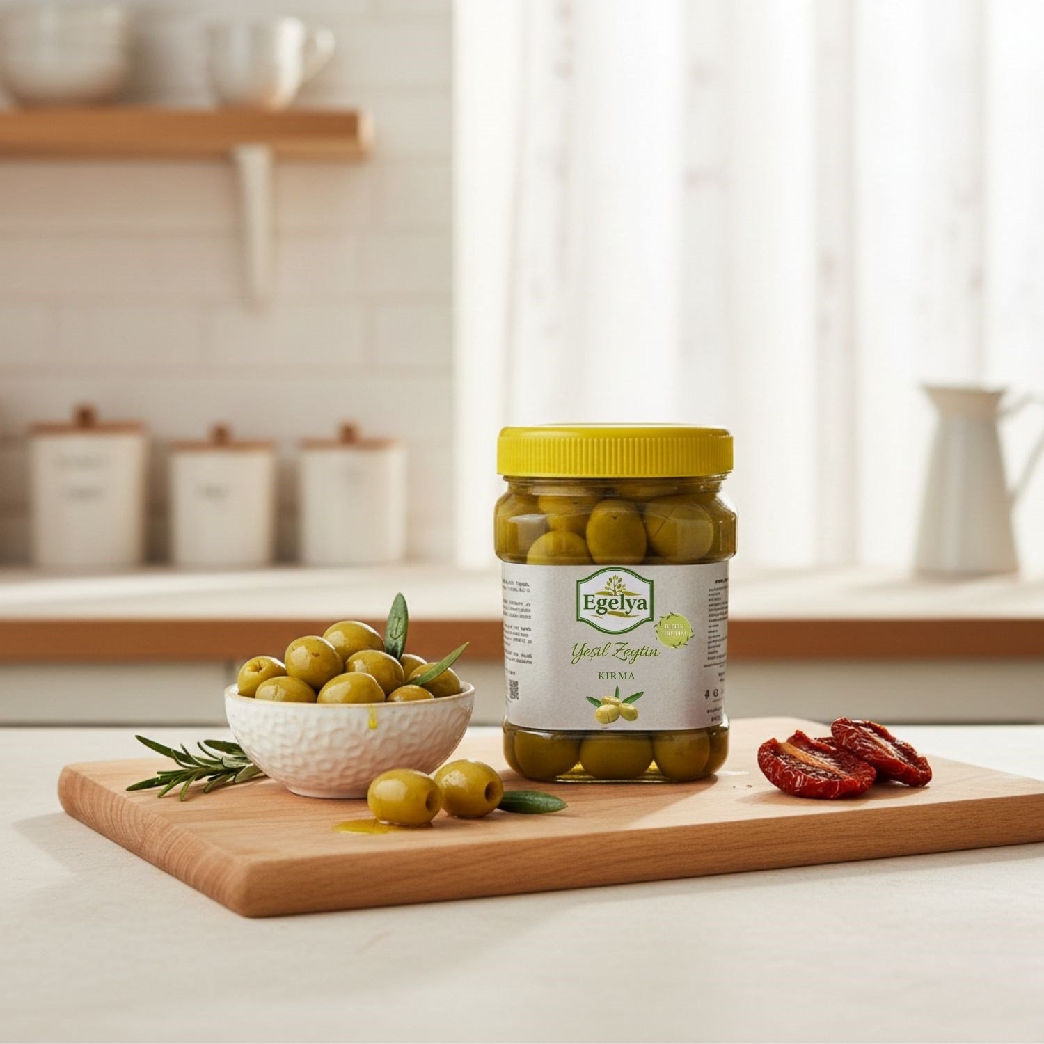 Natürel Sızma Zeytinyağı 5 L Teneke, 500 g Kırma Yeşil Zeytin Hediye